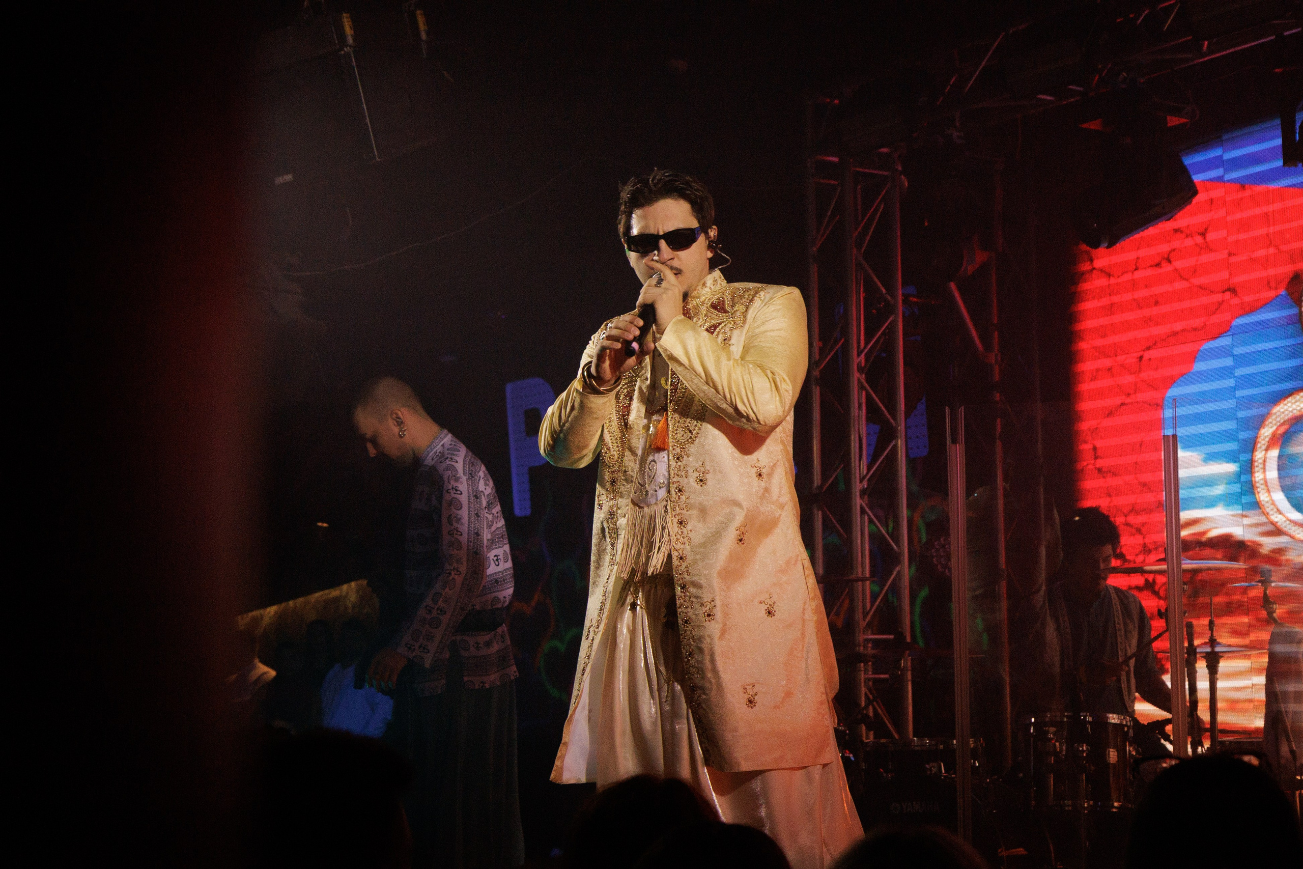 SQWOZ BAB. Ярославль. 2026. Фотограф Ярославль | Репортаж | Александр Мелюшин