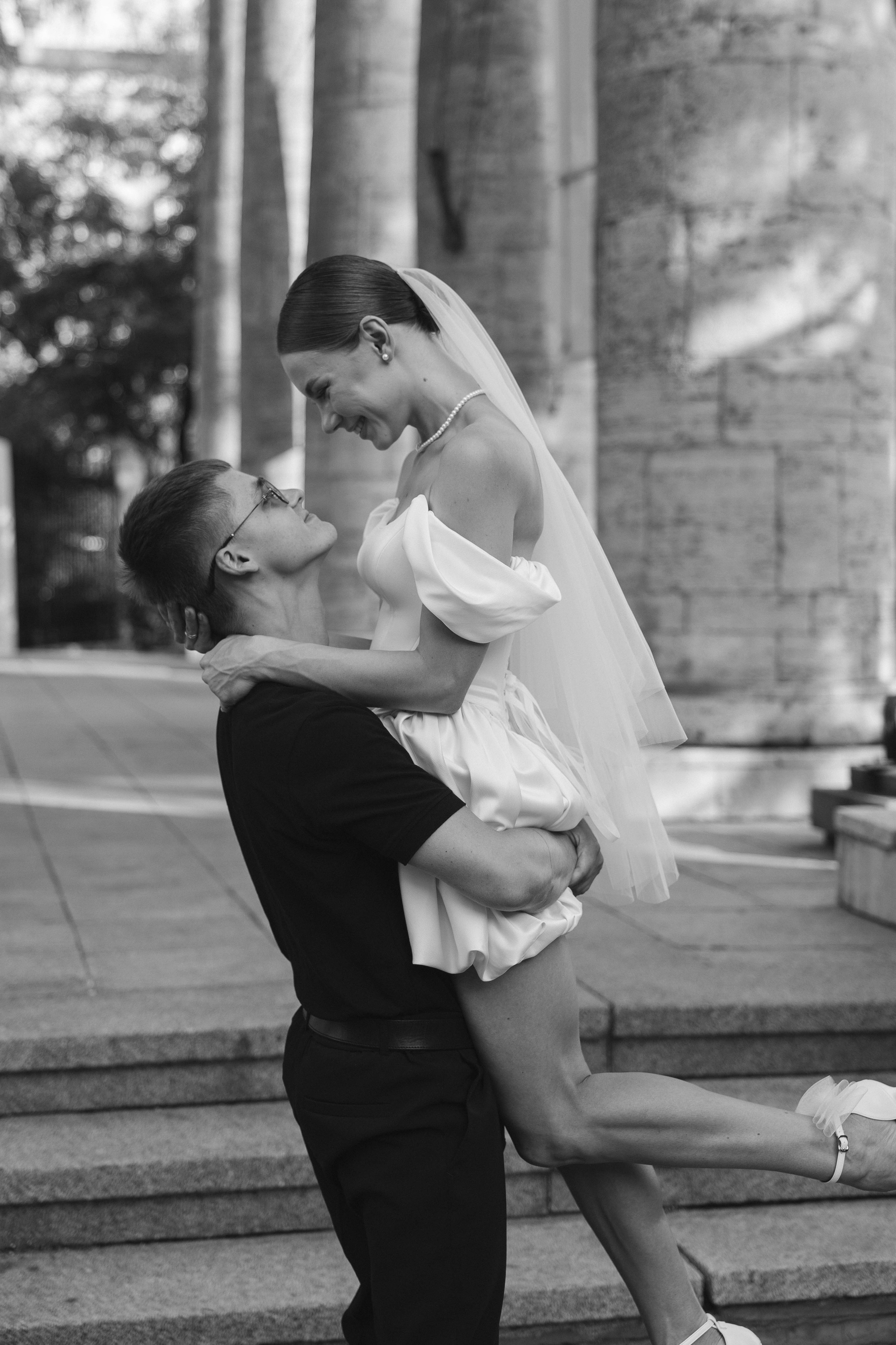 Татьяна, Вячеслав (Прогулка после ЗАГСа). Фотограф в Волгограде Кристина Прохоренко