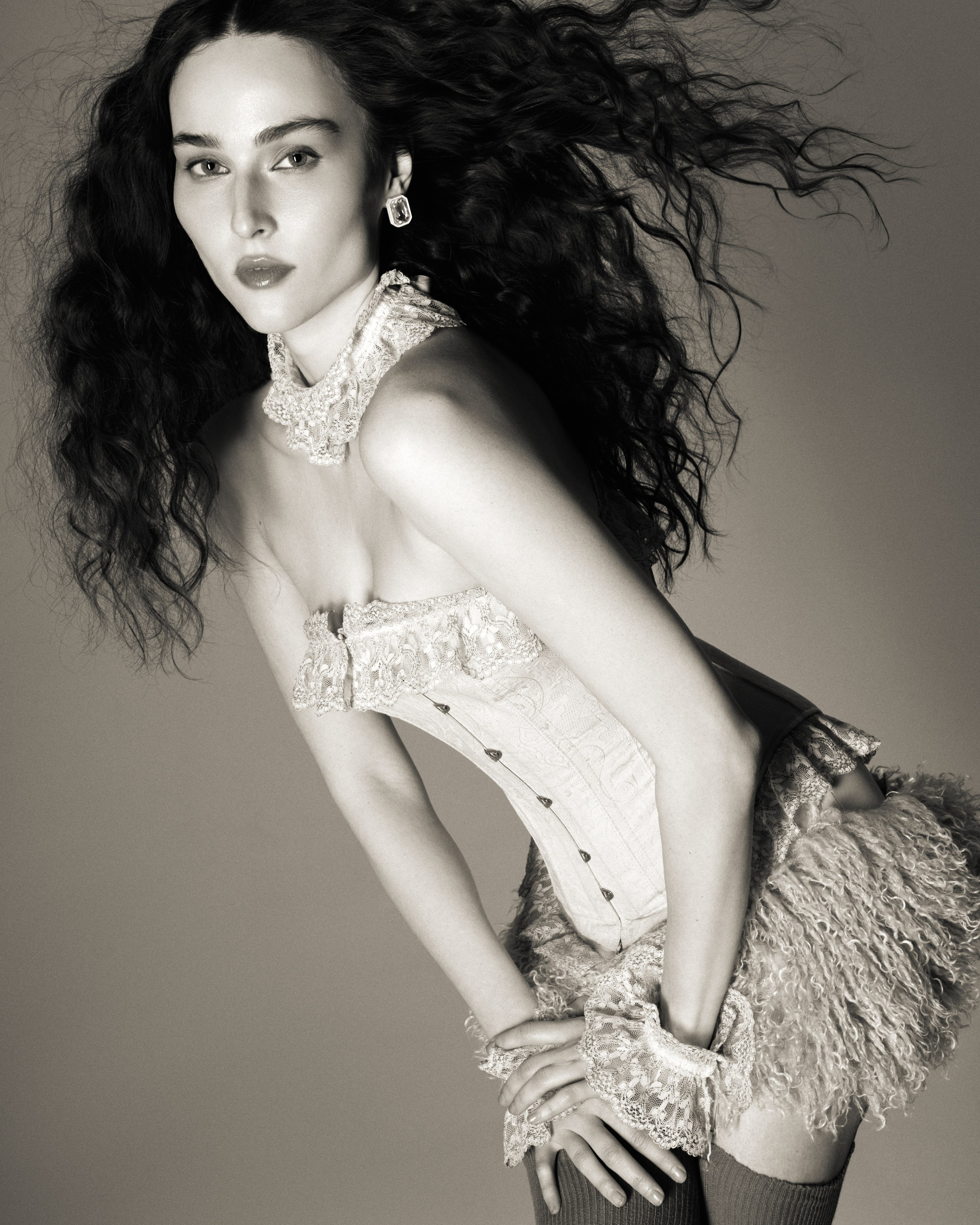 VICTORIA (editorial). Anastasia Patshina