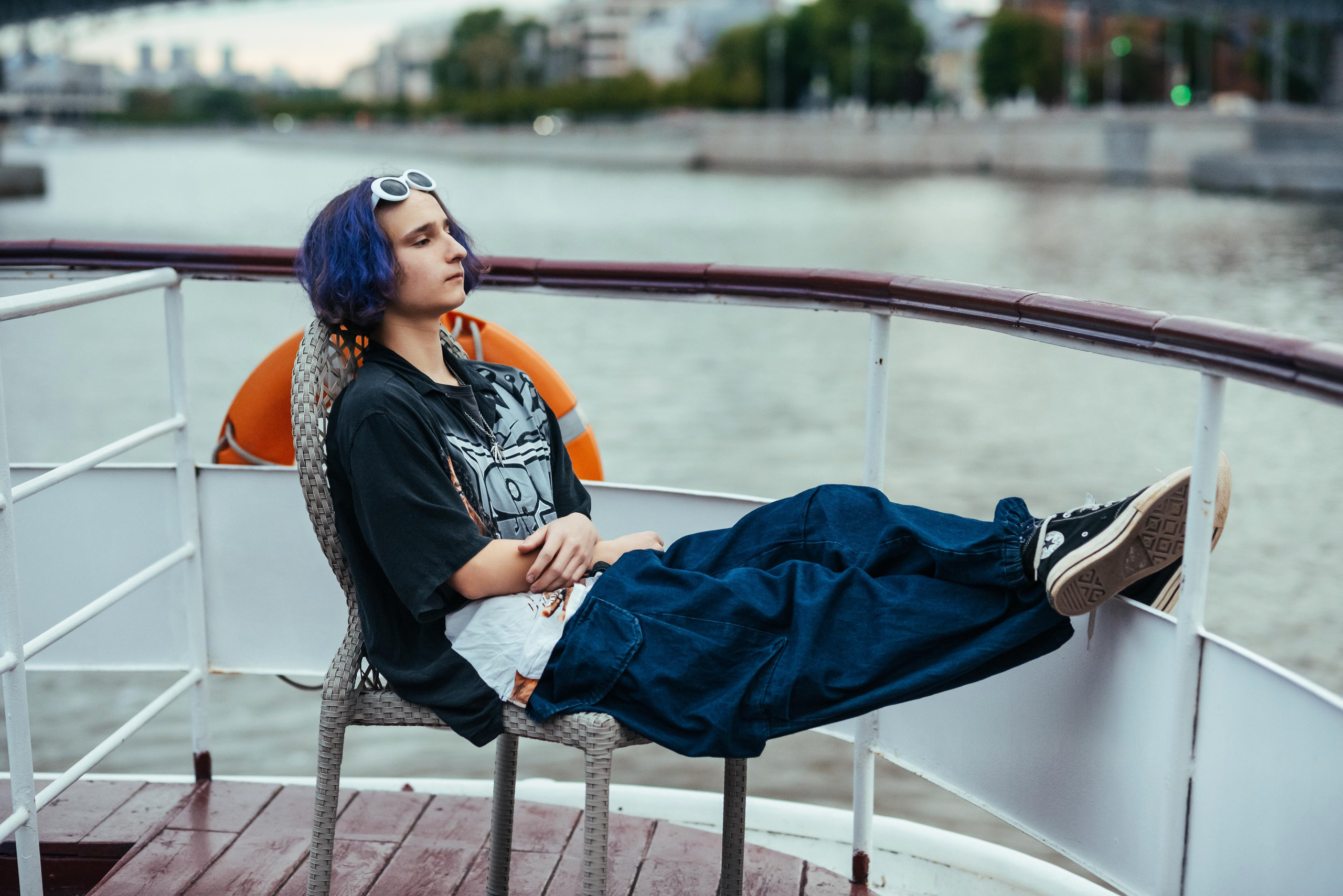 Последний звонок. Анастасия Петрович фотограф, фотокорреспондент в Москве и Санкт-Петербурге. Фотосъёмка репортажа, мероприятия, корпоративная съёмка, контент