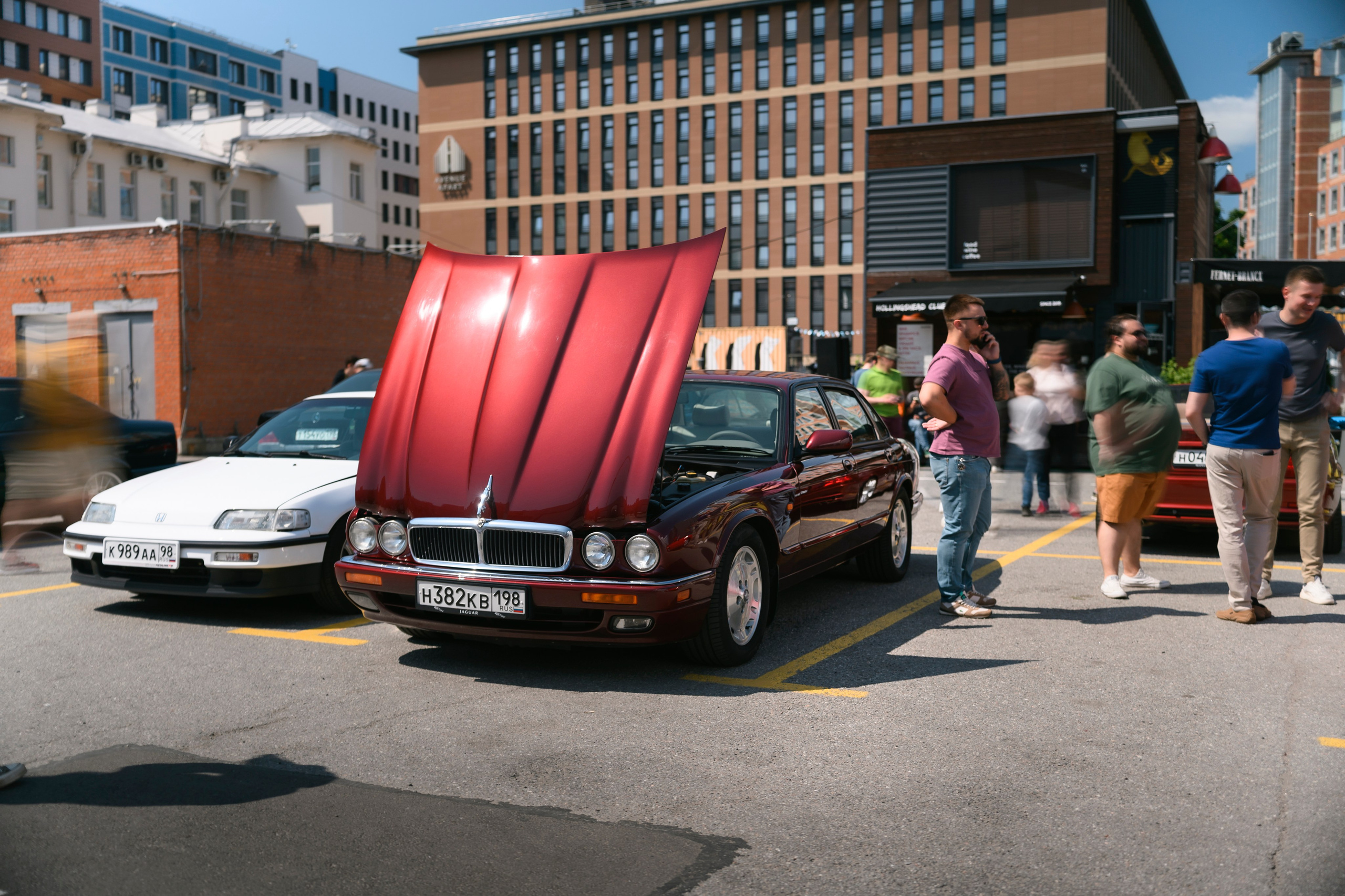 Cars and Coffee 14/06/25. Автомобильный фотограф Антон Цырулев