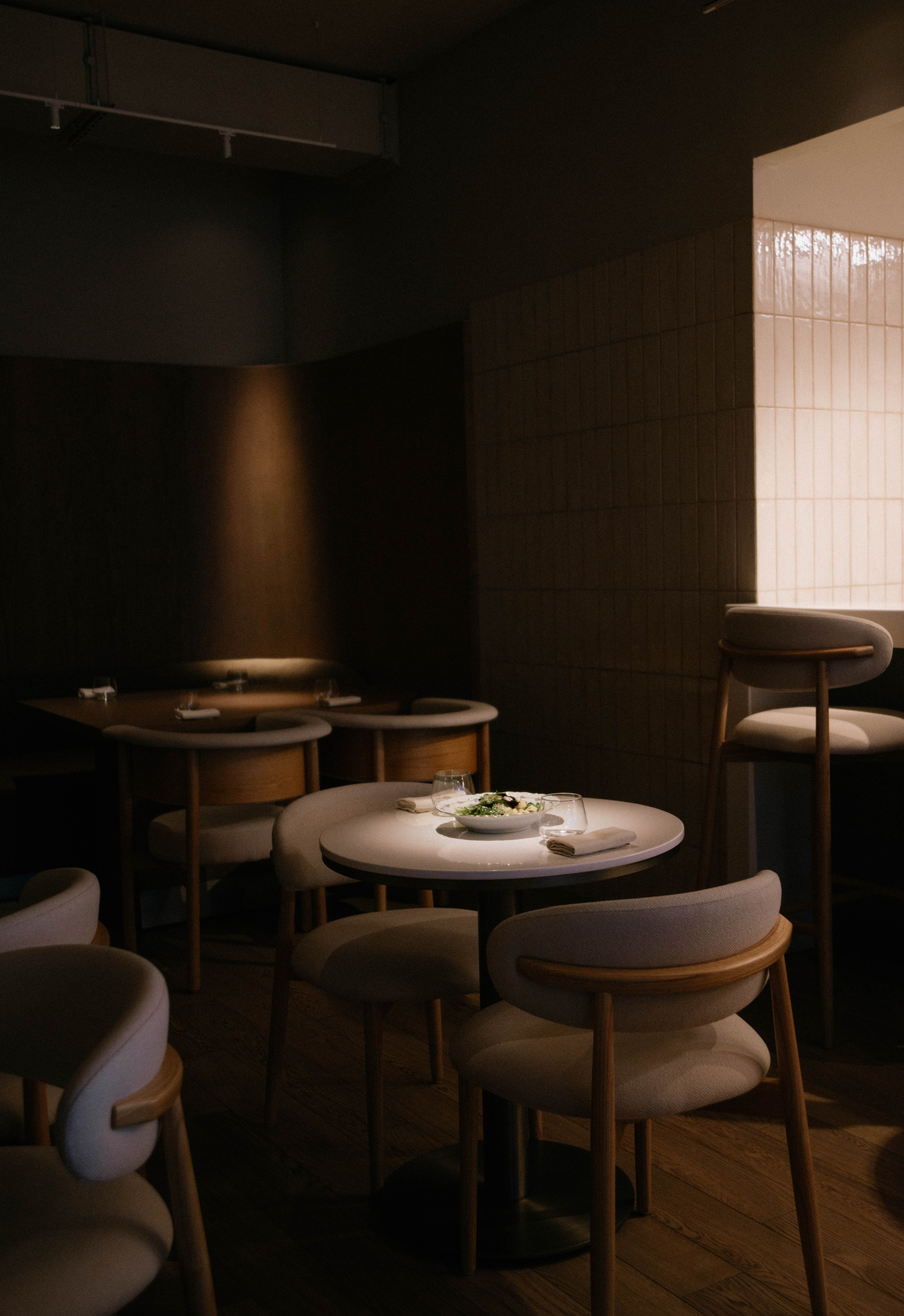 Контентная фотосессия для ресторана La Volte. Ксения Glossa. Портретный и репортажный фотограф в Самаре