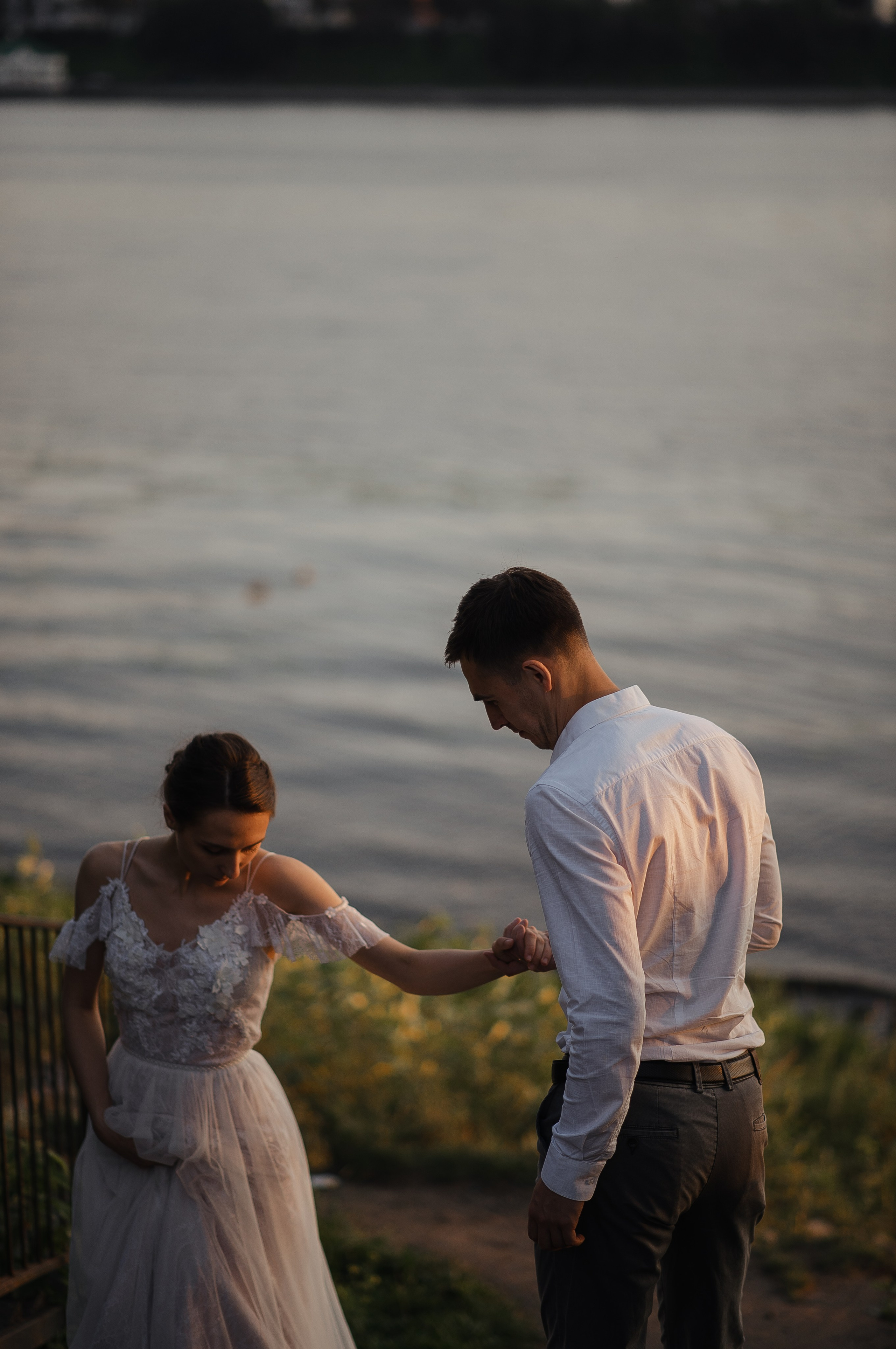 Свадебный вечер Ивана и Татьяны, любовь на закате. Свадебный фотограф в Ярославле Денис Медоваров