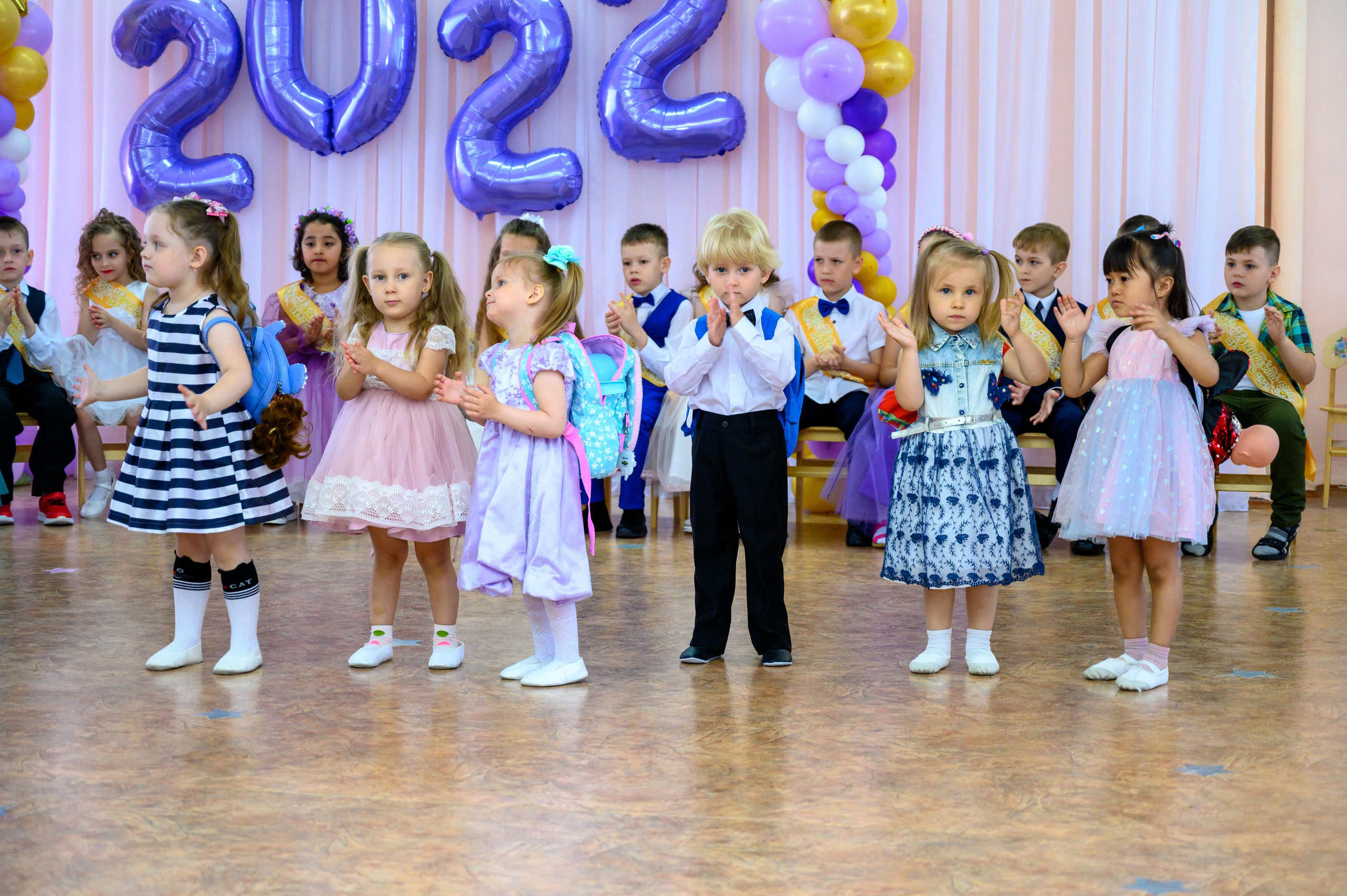 Утренники. Выпускные альбомы Новосибирск