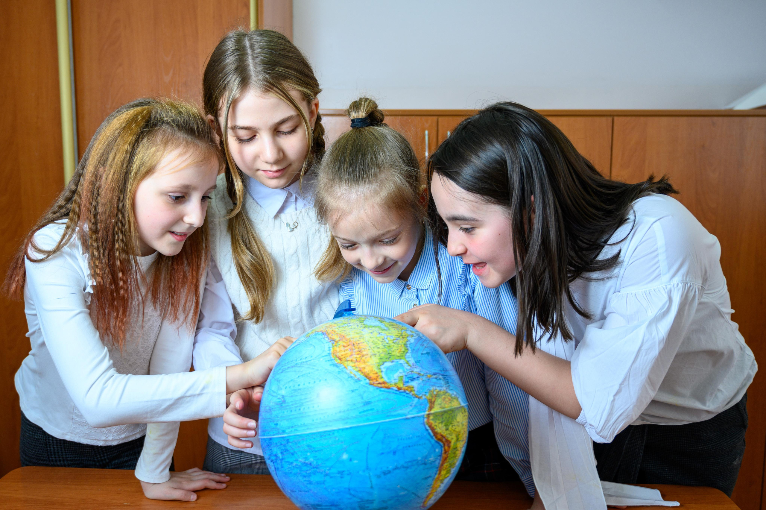 Начальная школа. Выпускные альбомы Новосибирск