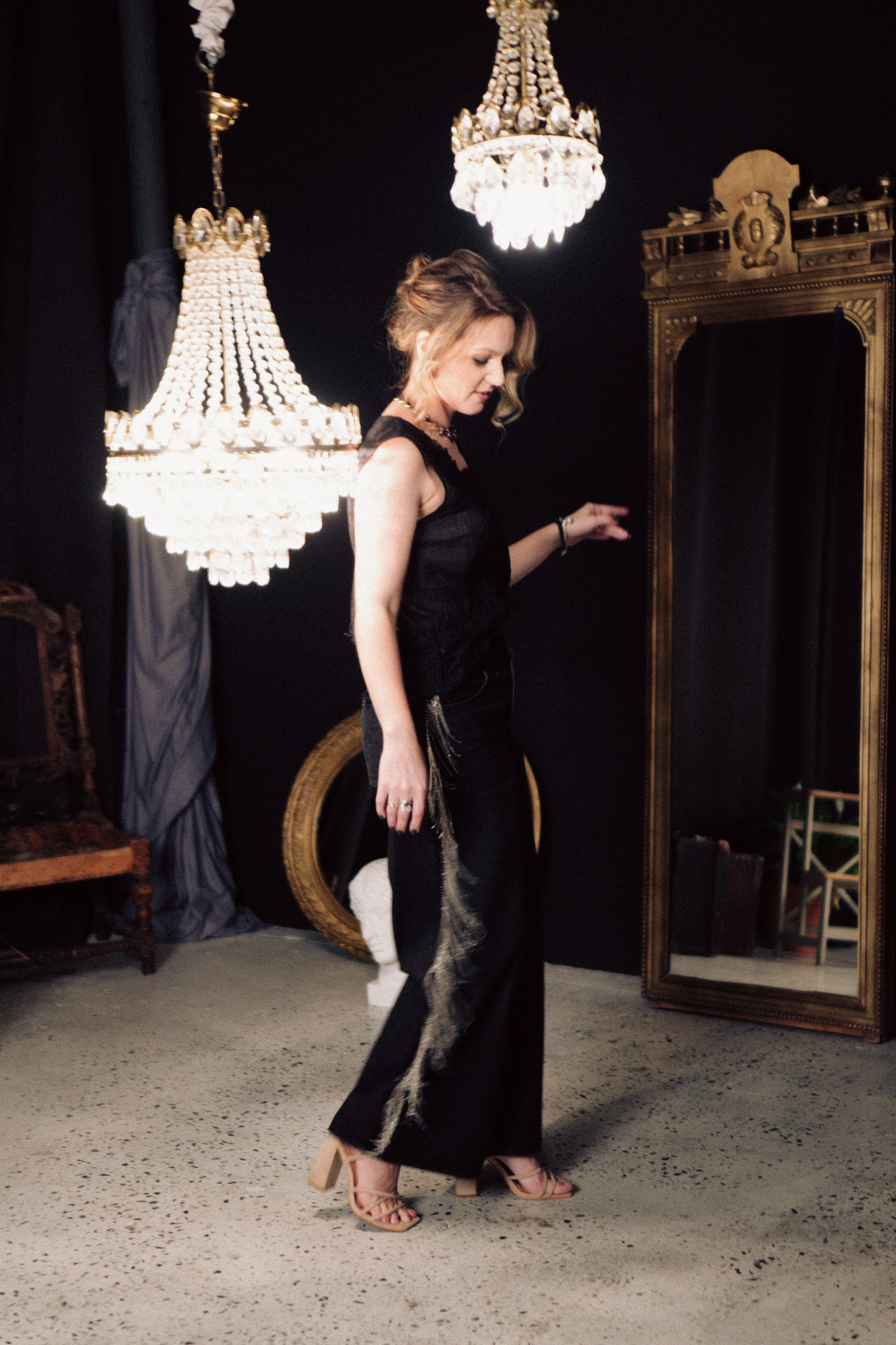 НОВОГОДНЯЯ ФОТОСЕСИИЯ В СТУДИИ ДЛЯ ДЕВУШКИ И ПРОГУЛКА ПО ЧЕРНЫШЕВСКОЙ. Профессиональный фотограф, Санкт-Петербург — Виктория Богомолова