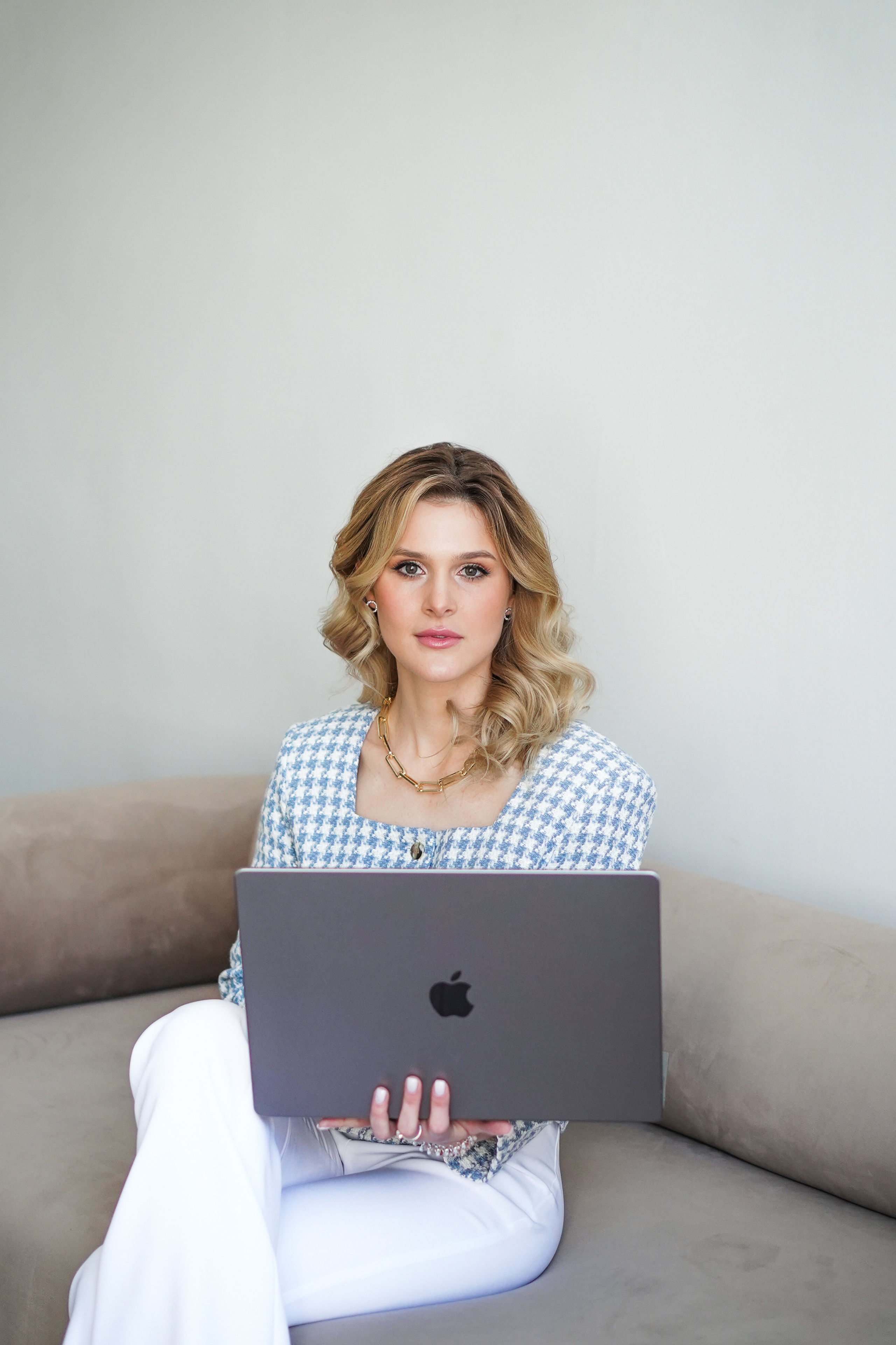 Контент для продакт менеджера Юлии. Контент фотограф Санкт-Петербург Богодухова Лариса