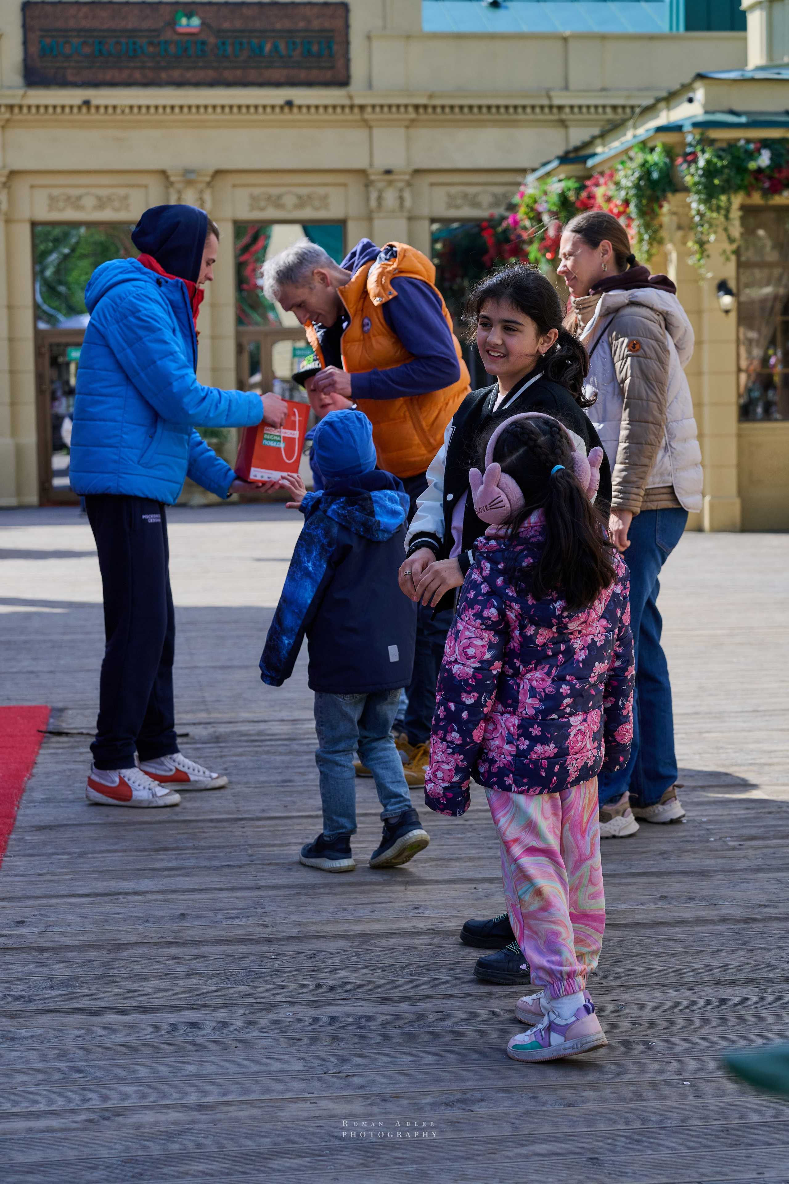 Московская весна Победы. Фотограф Роман Адлер