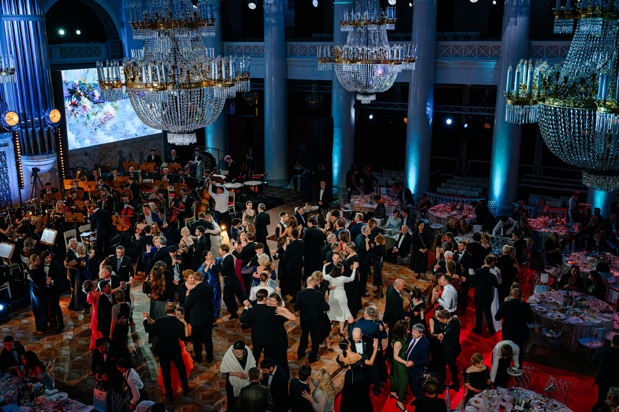 Петровский бал 2025. Коммерческий фотограф в Санкт-Петербурге Анна Кобзарь