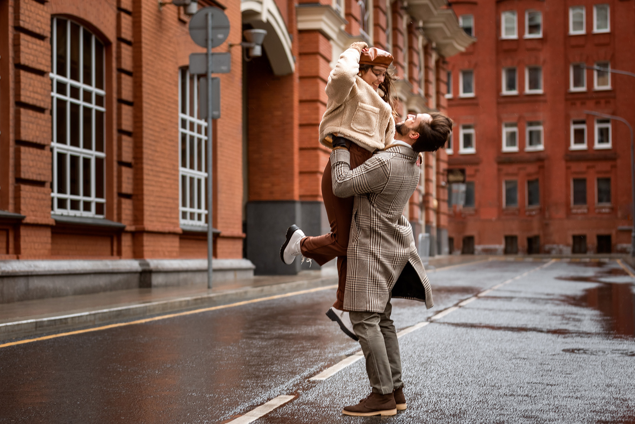 Фотопрогулка для Ивана и Анастасии. Профессиональный фотограф в Москве Оксана Богданец