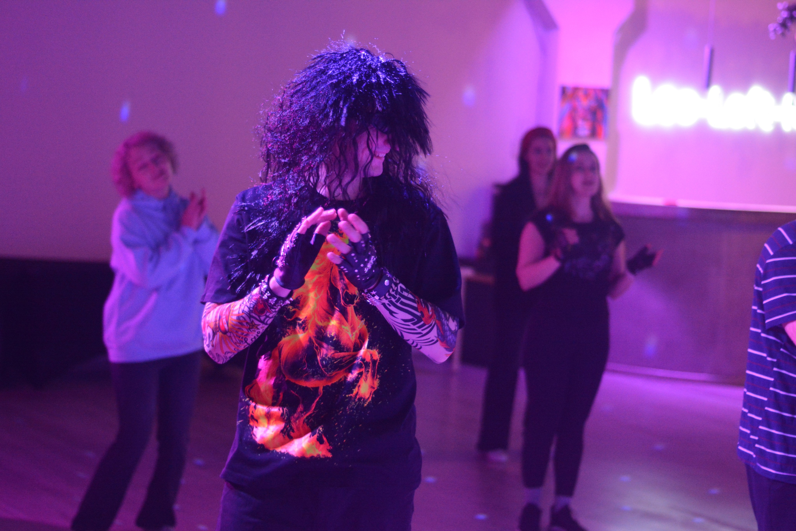 Just Dance. F/8 and be there — оказаться в нужном месте и поймать момент