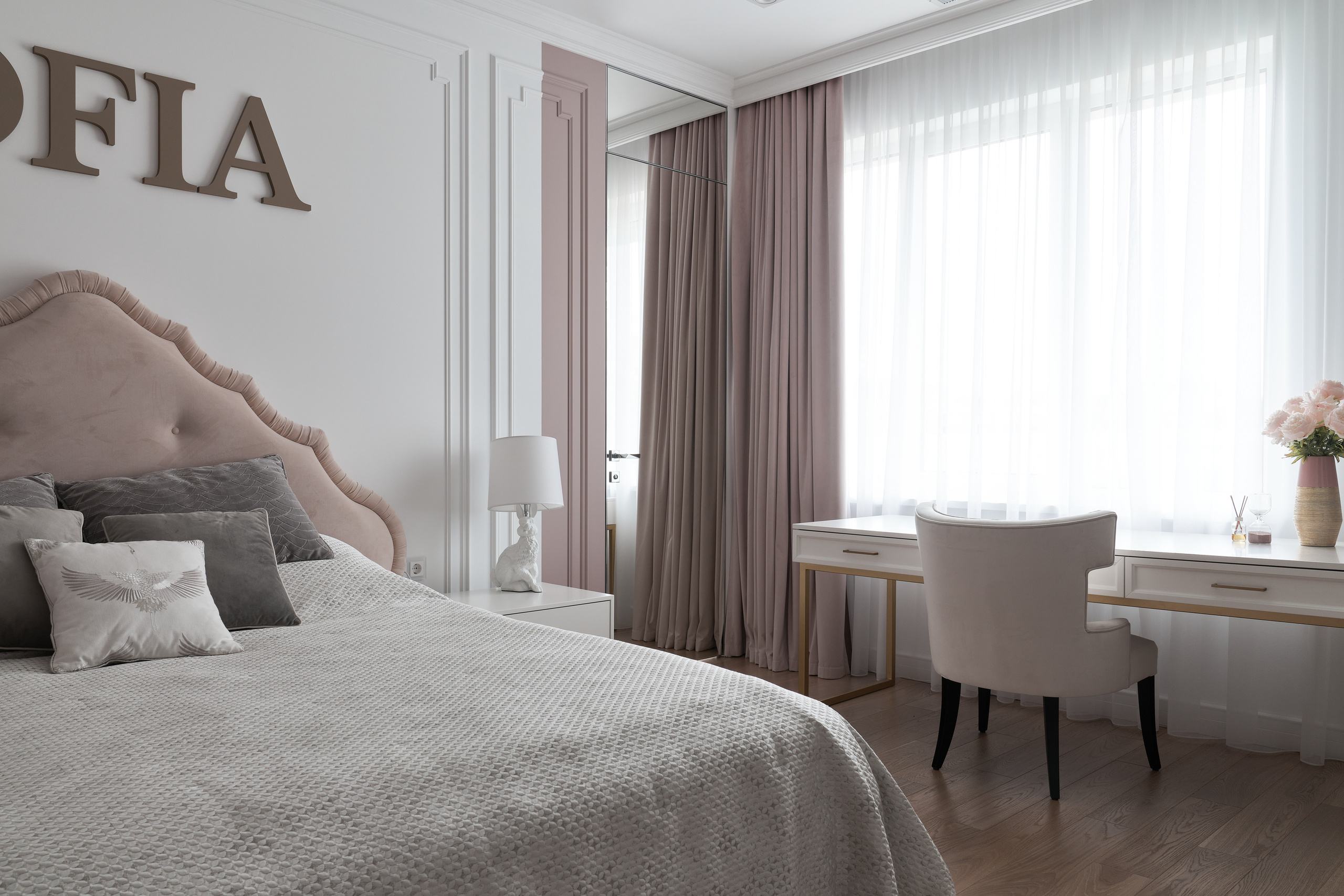 Интерьерная съёмка трехэтажного дома на Истре. Евгения Четий — интерьерный фотограф в Москве, Санкт- Петербурге, Сочи