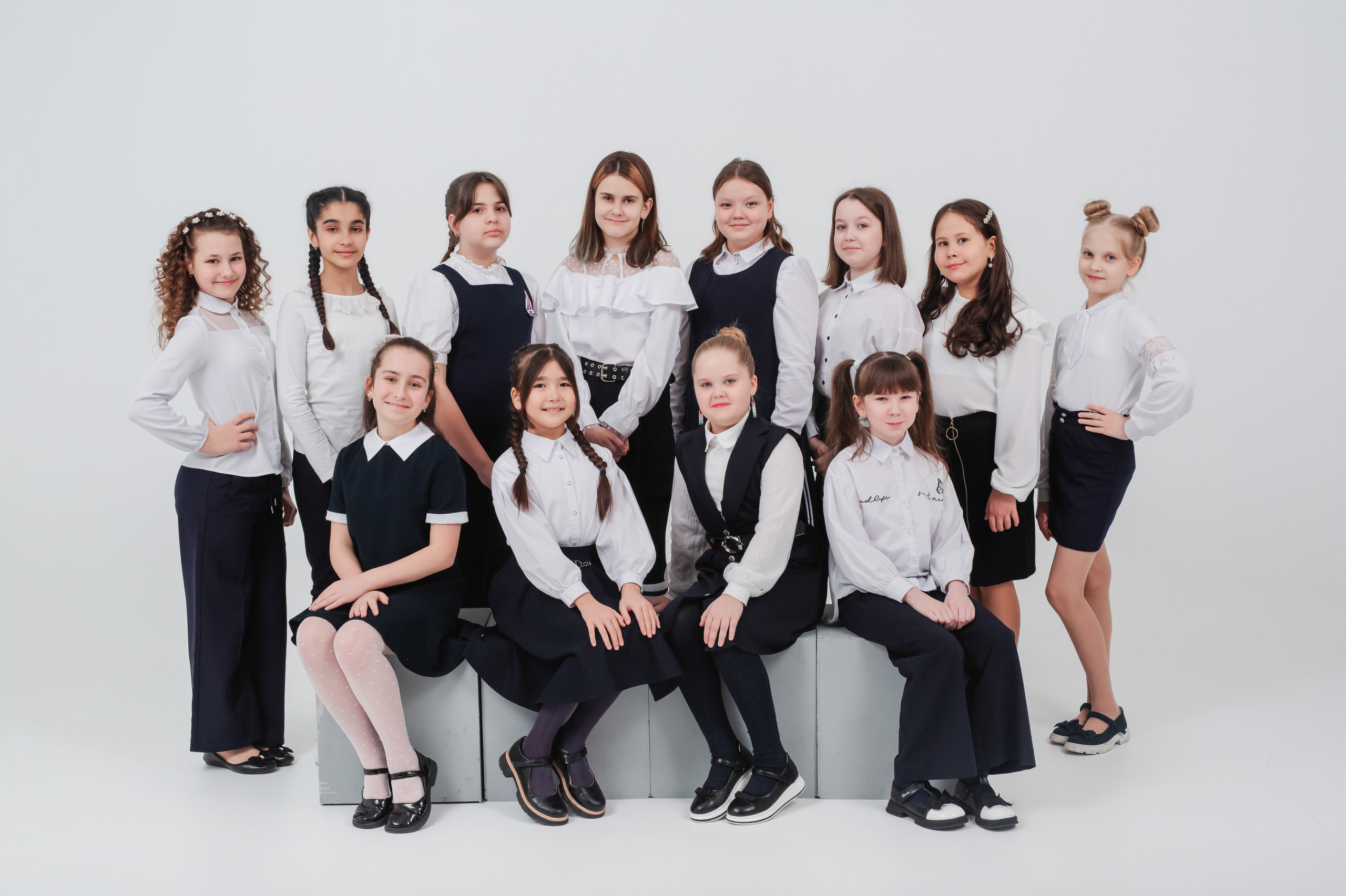 Выпускники 4 классов. Фотограф в г. Сургуте Марина Киприна