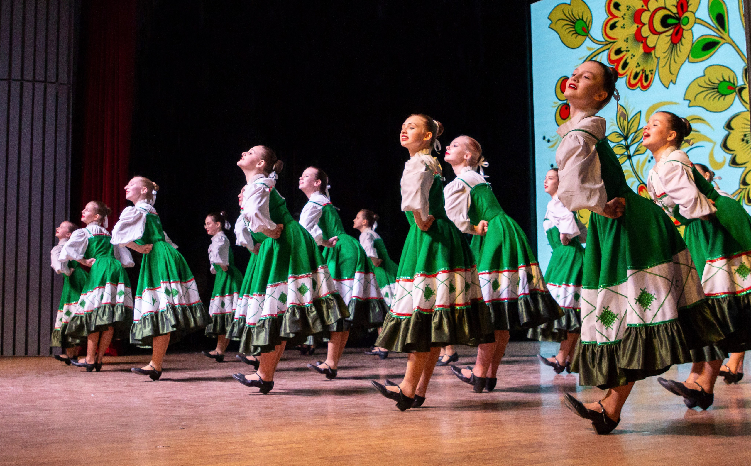Юбилейный концерт танцевальной студии. Репортажный фотограф в Москве