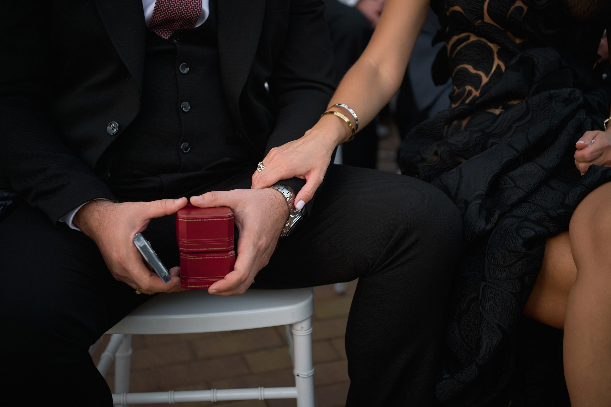 Свадьба с искусственным интеллектом в Усадьбе фамилии от ТВИНС СТУДИО лучших фотографов Краснодара. ТВИНС СТУДИО — лучшие свадебные фотографы и видеографы в Краснодаре