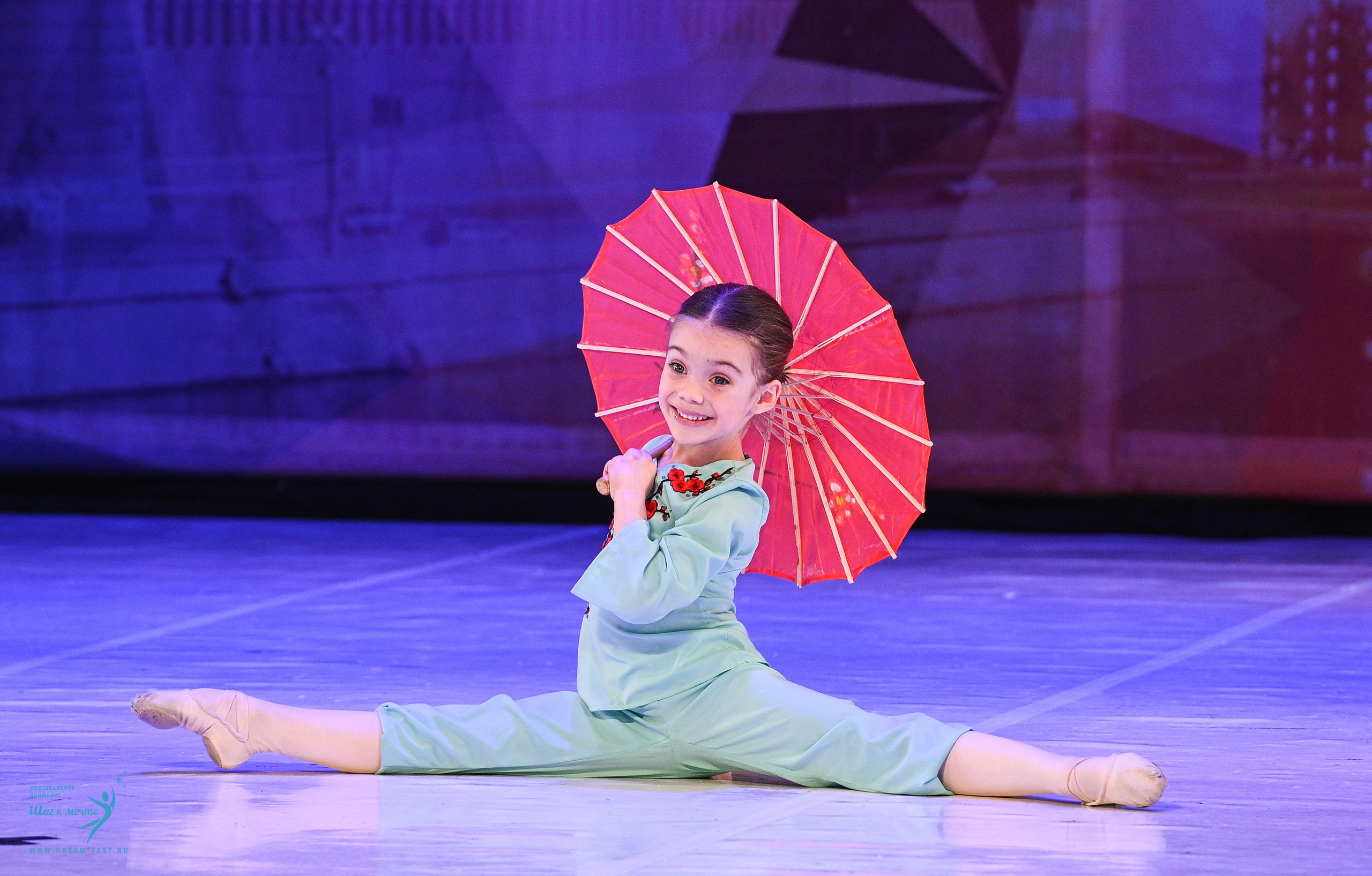 17.05.2025 «Московский Звездопад» Фестивальное движение «Шаг к мечте» г. Москва. Медиастудия Фото Концепт