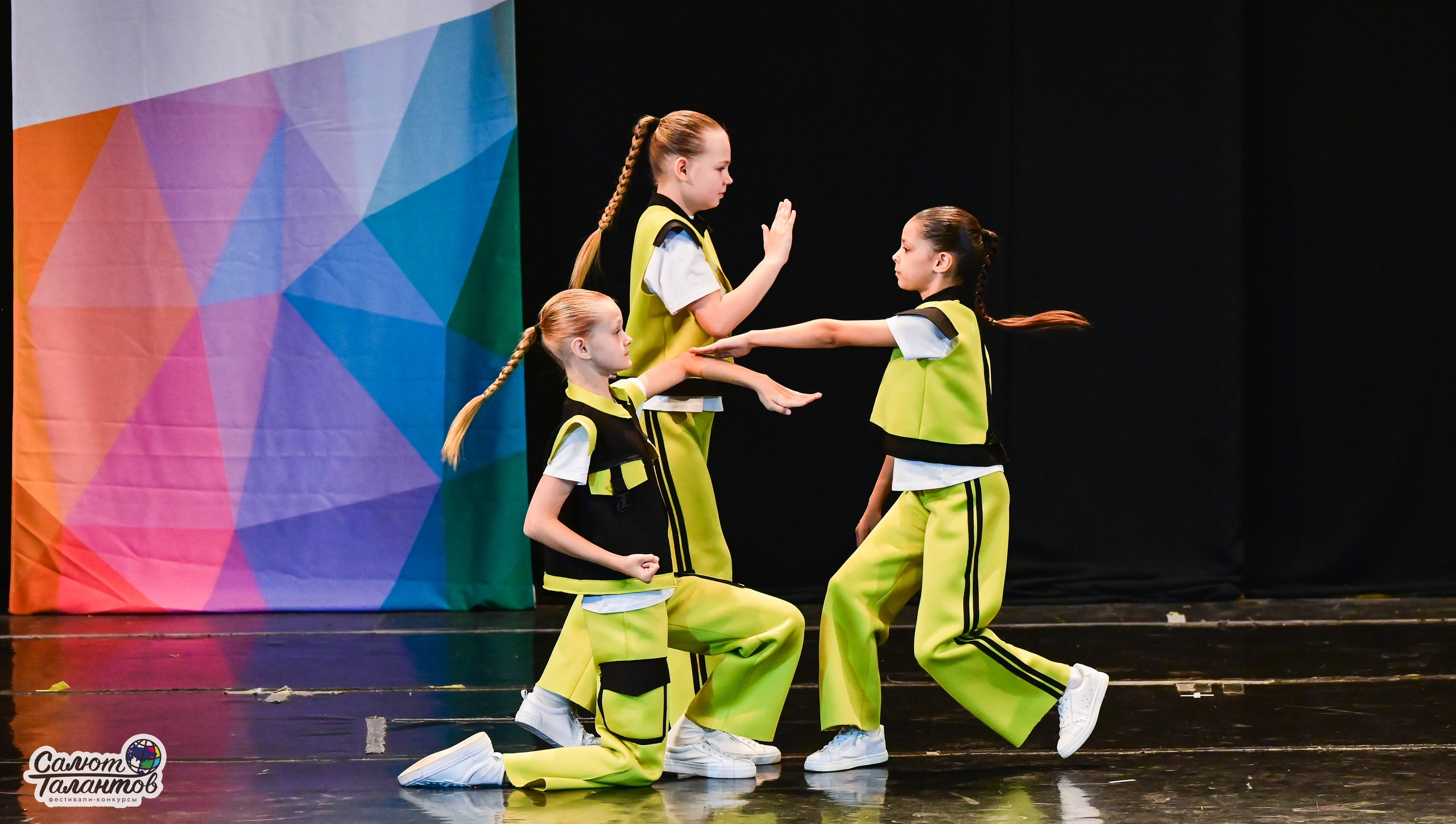 14.06.2025 «Салют Талантов» 41-й Международный фестиваль-конкурс «МОСКВА ВЕРИТ ТАЛАНТАМ» г. Москва. Медиастудия Фото Концепт