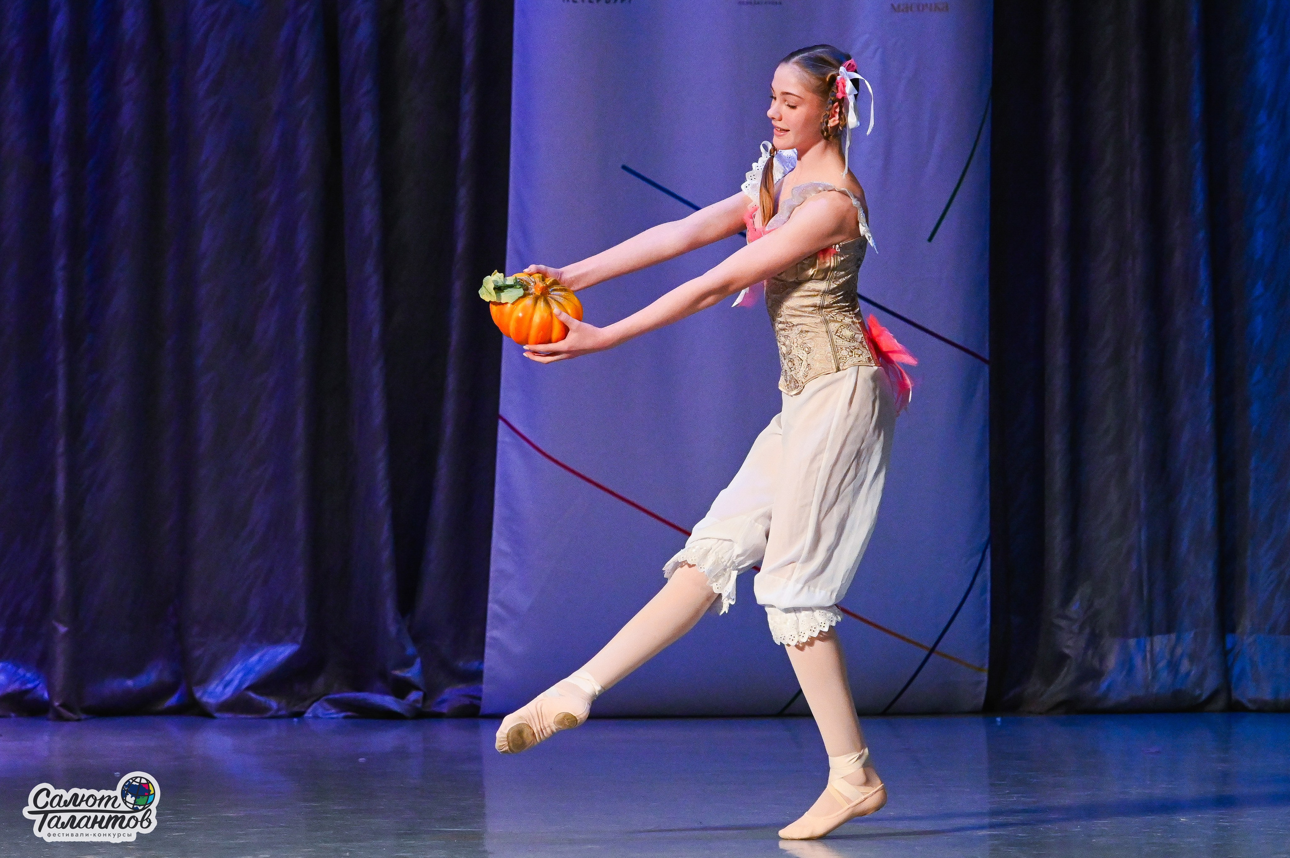 08.01.2026 «Салют Талантов» 8-й фестиваль-конкурс «Снегурочка встречает таланты» г. Ярославль. Медиастудия Фото Концепт