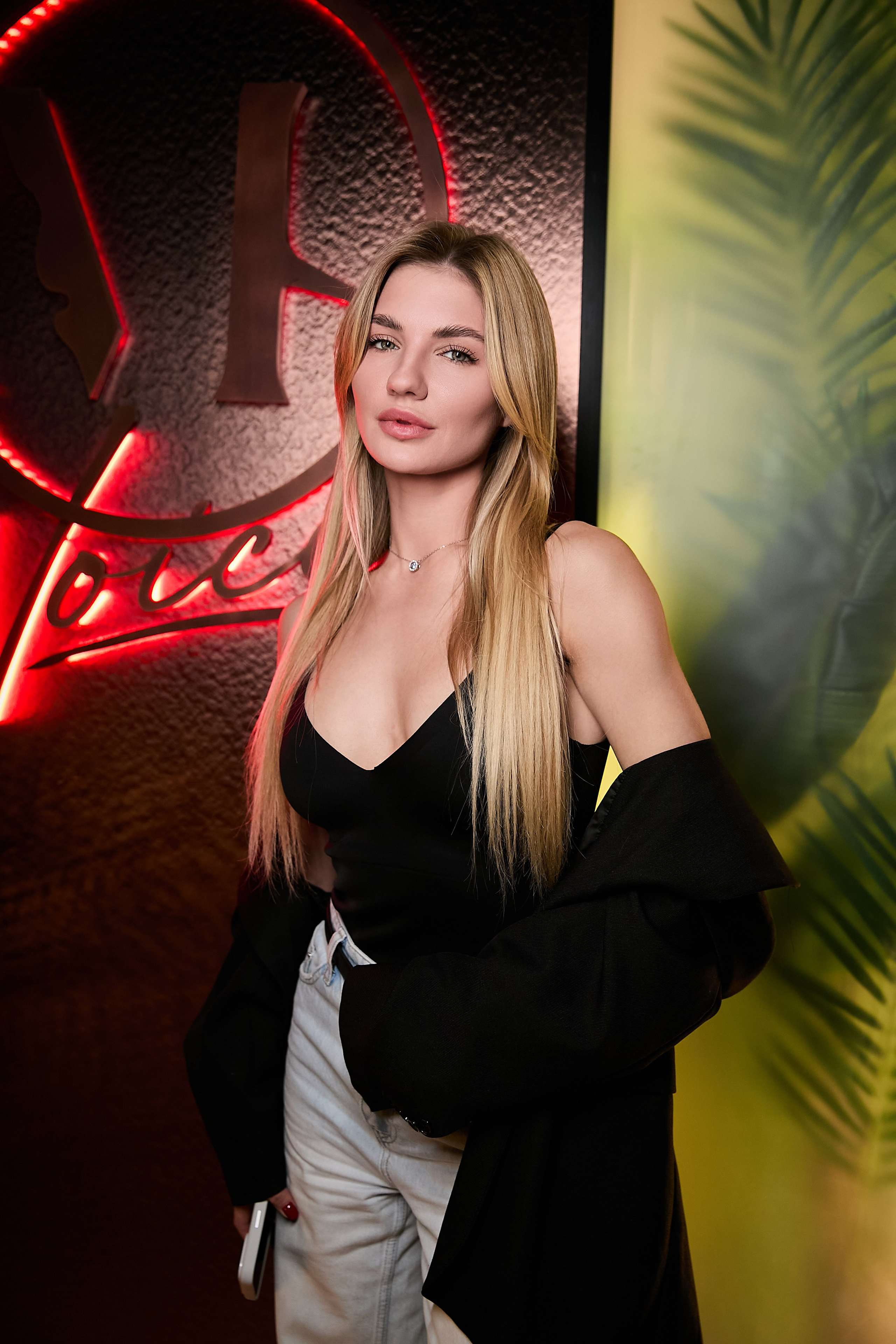 MAGMA VOICE. Продакшн-хаб: фотограф, видеограф, свадьбы, репортаж, бренд-контент — Олег Корушев