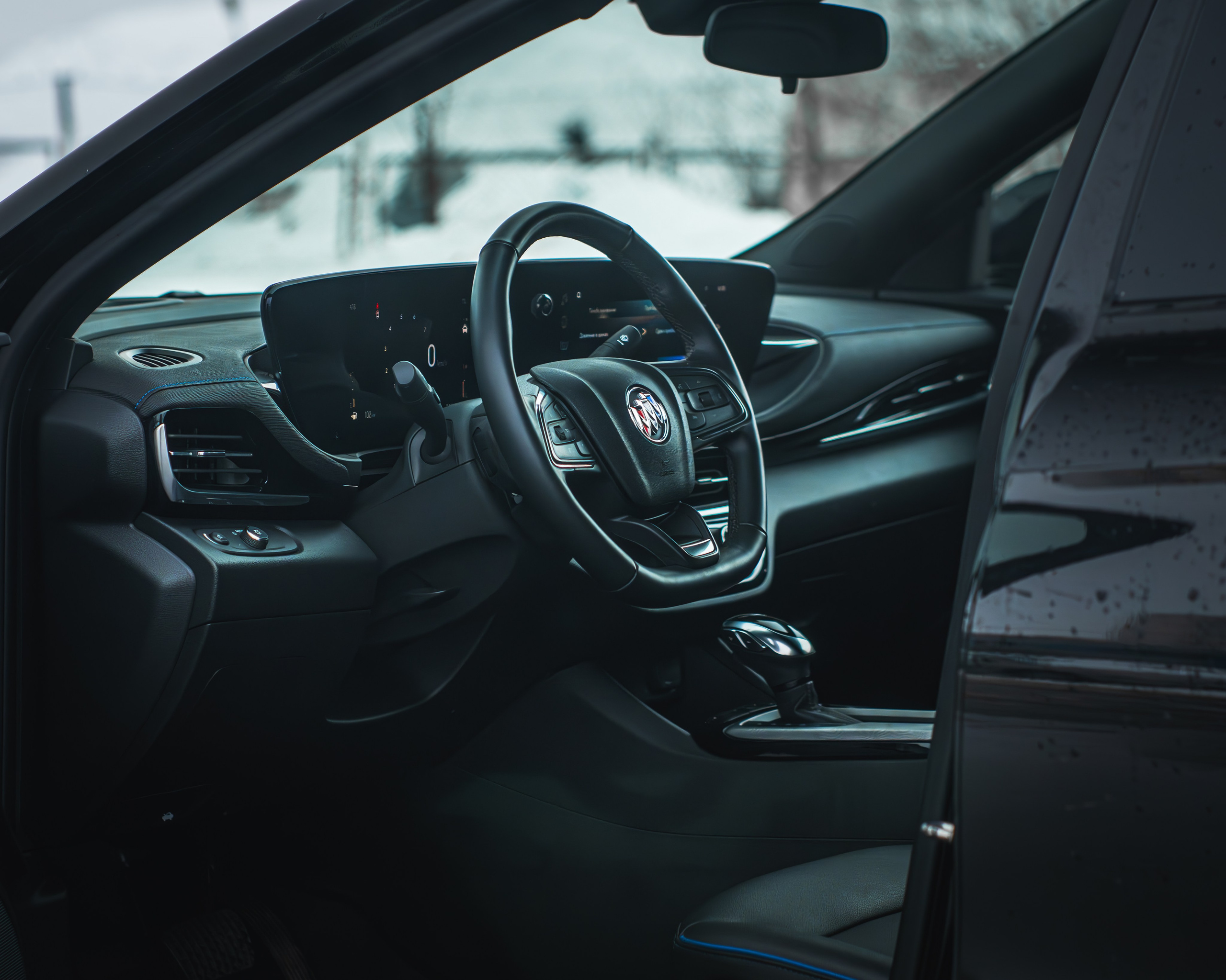 На продажу. Автомобильный фотограф в Москве