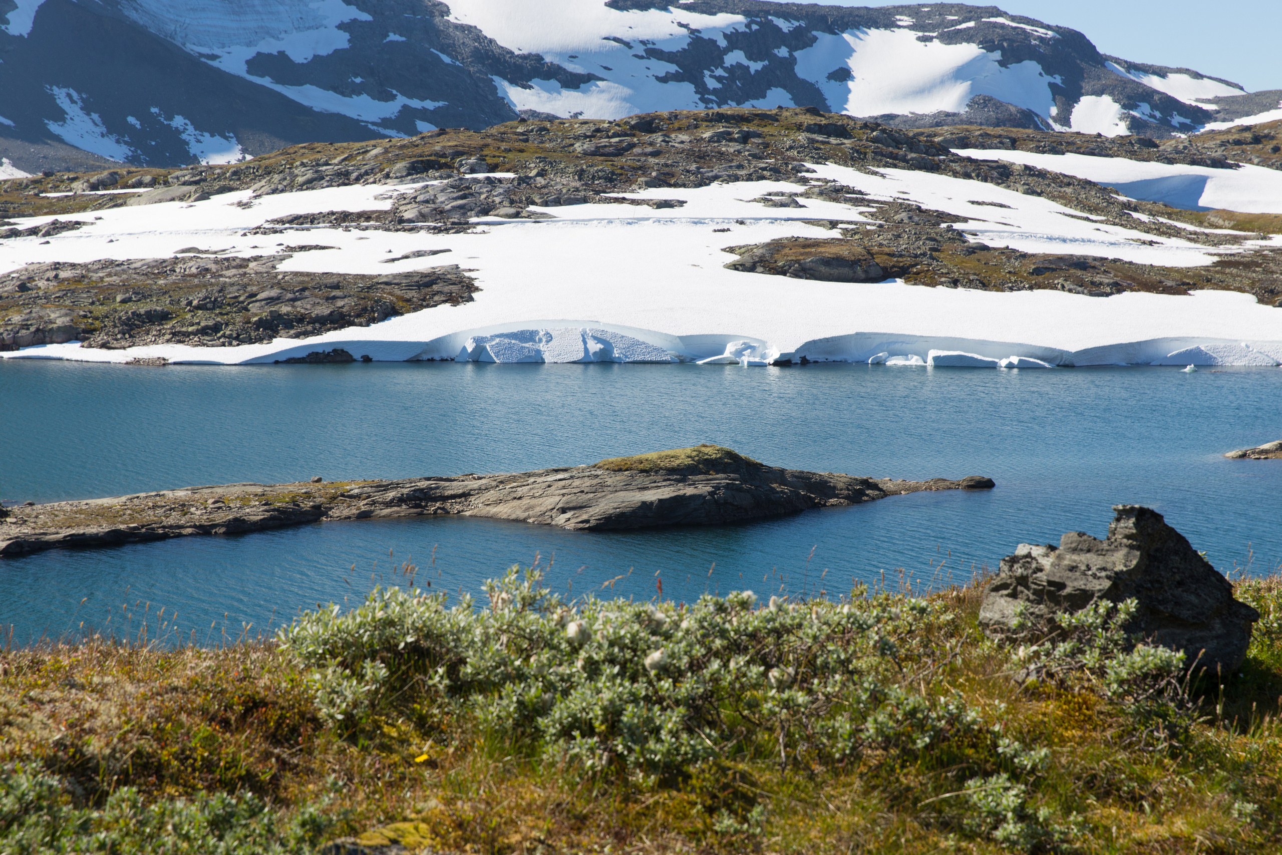 Wall. Photographs by Tigran Khudaverdyan