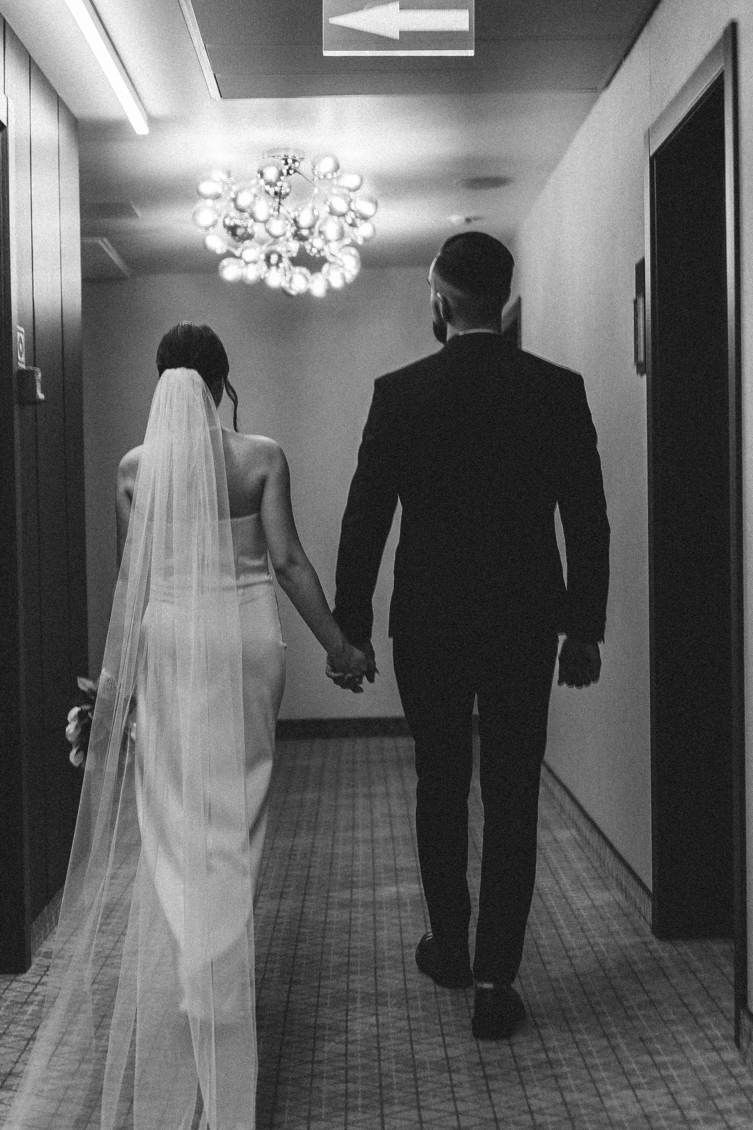 СВАДЕБНАЯ СЬЕМКА СБОРОВ ЖЕНИХА И НЕВЕСТЫ В ОТЕЛЕ И ТАКЖЕ ФОТОСЕССИИЯ В ОТЕЛЕЕ МЕГАПОЛИС БРЯНСК. Профессиональный фотограф, Санкт-Петербург — Виктория Богомолова