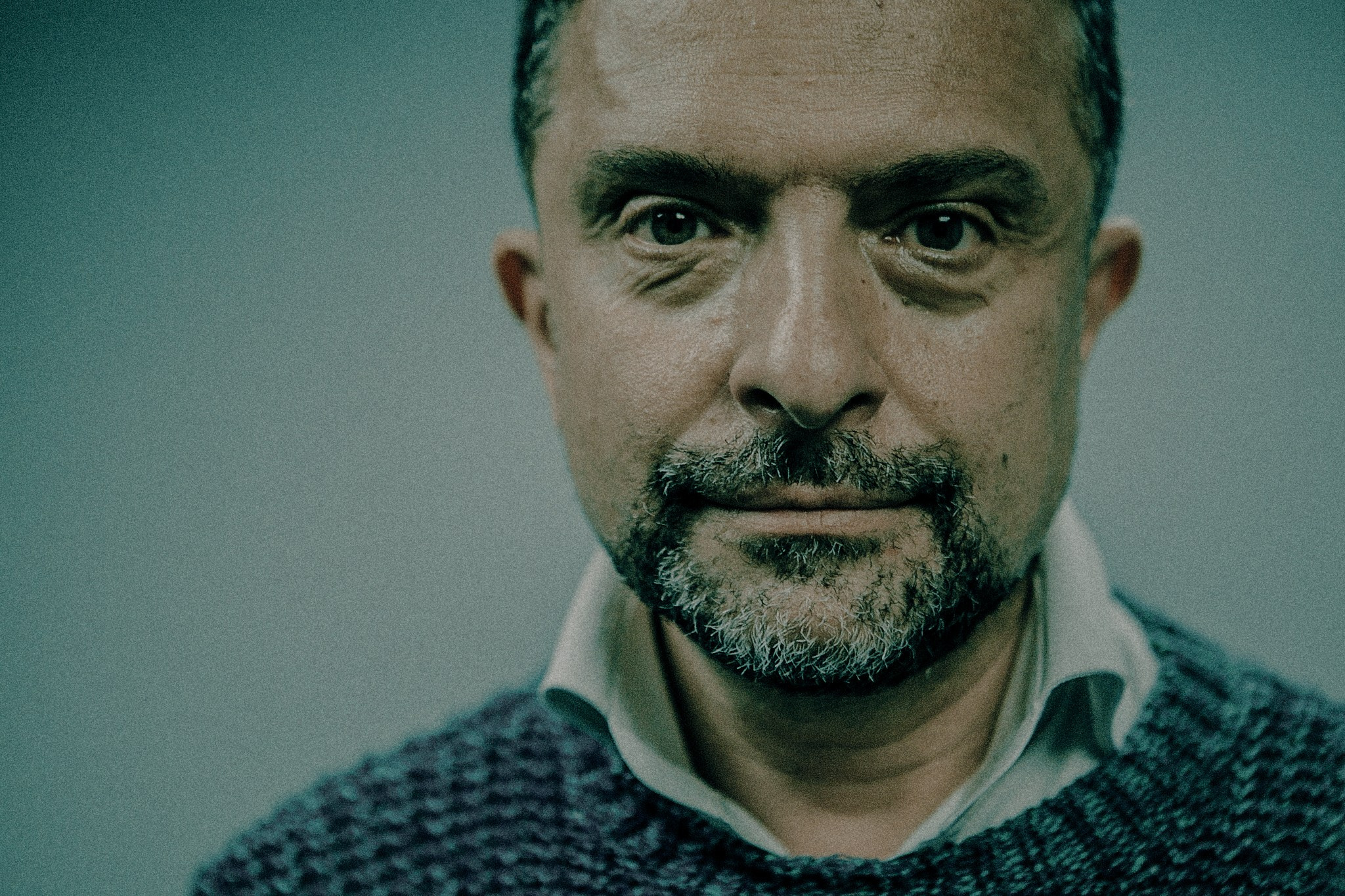 Александр Архангельский -  литературовед, публицист, телеведущий. Автор книг "Музей революции", "Цена отсечения", "1962. Послание к Тимофею",  "Бюро проверки". Режиссер документального кино.  (*объявлен иа в рф)