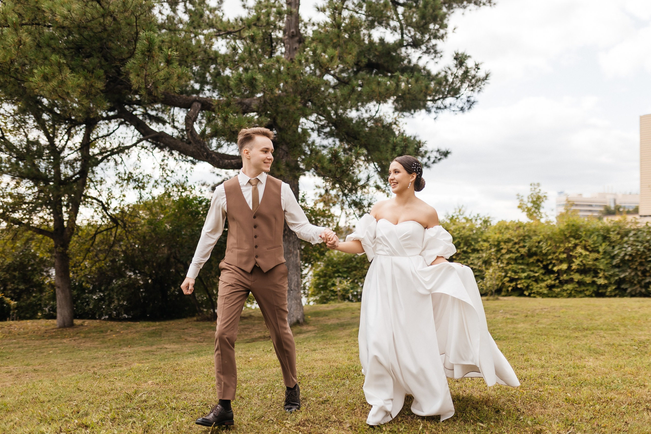 Полина и Костя. Свадебный фотограф Нижний Тагил Екатеринбург Серёдкина Виктория