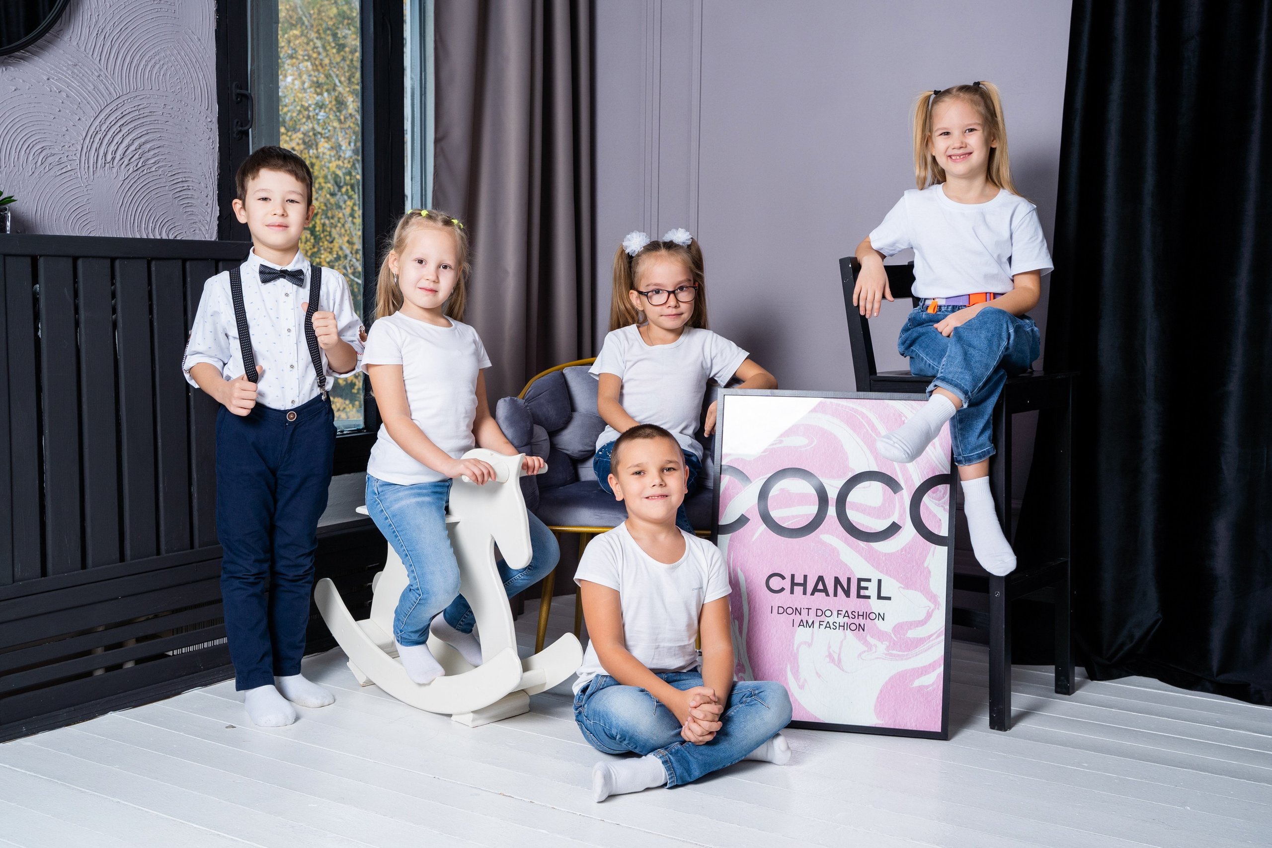 Стиль Карандашик. Выпускные альбомы Нижнекамск Набережные Челны Фотостудия Небо