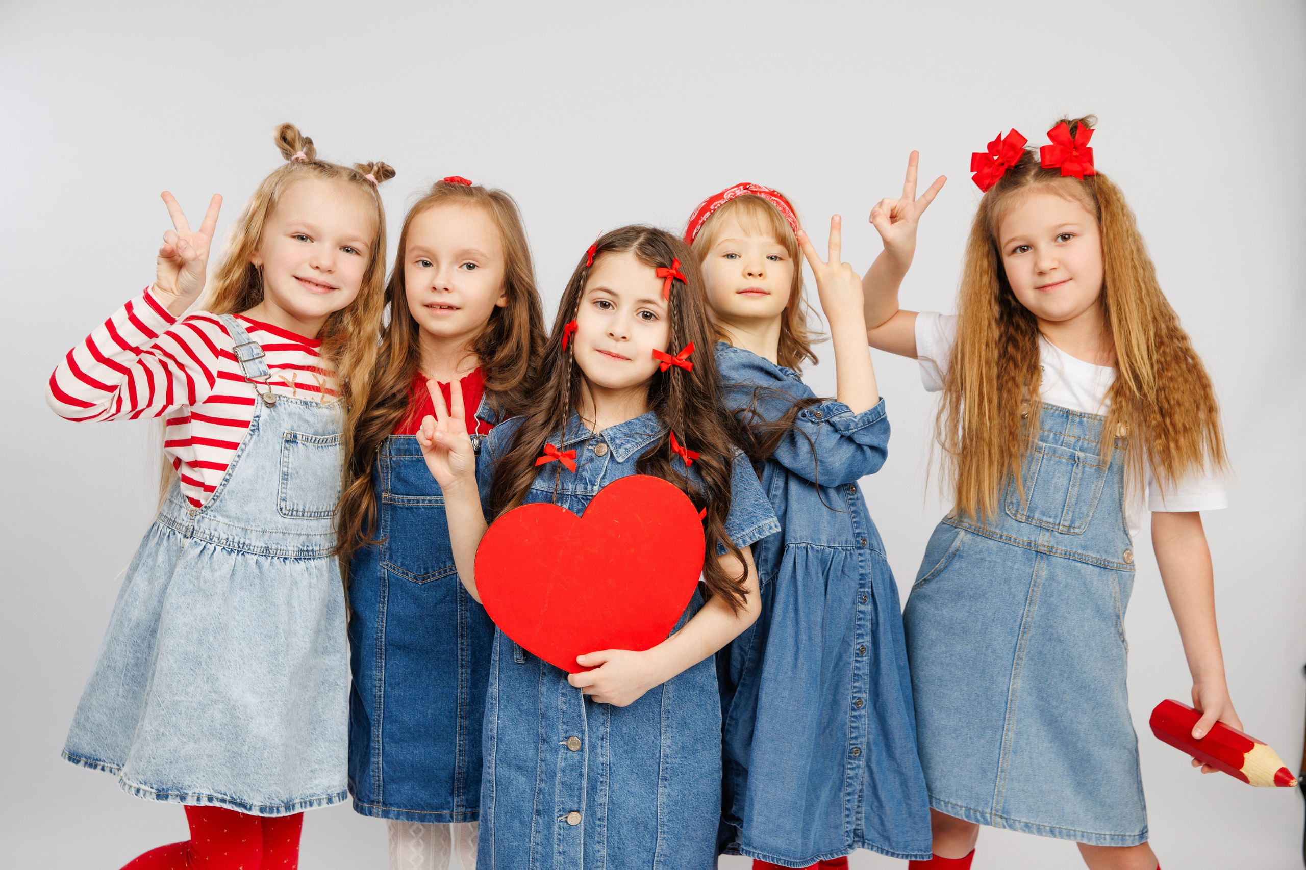 ДЛЯ ДЕТСКОГО САДА. Выпускные альбомы в Москве FOTOVMESTE