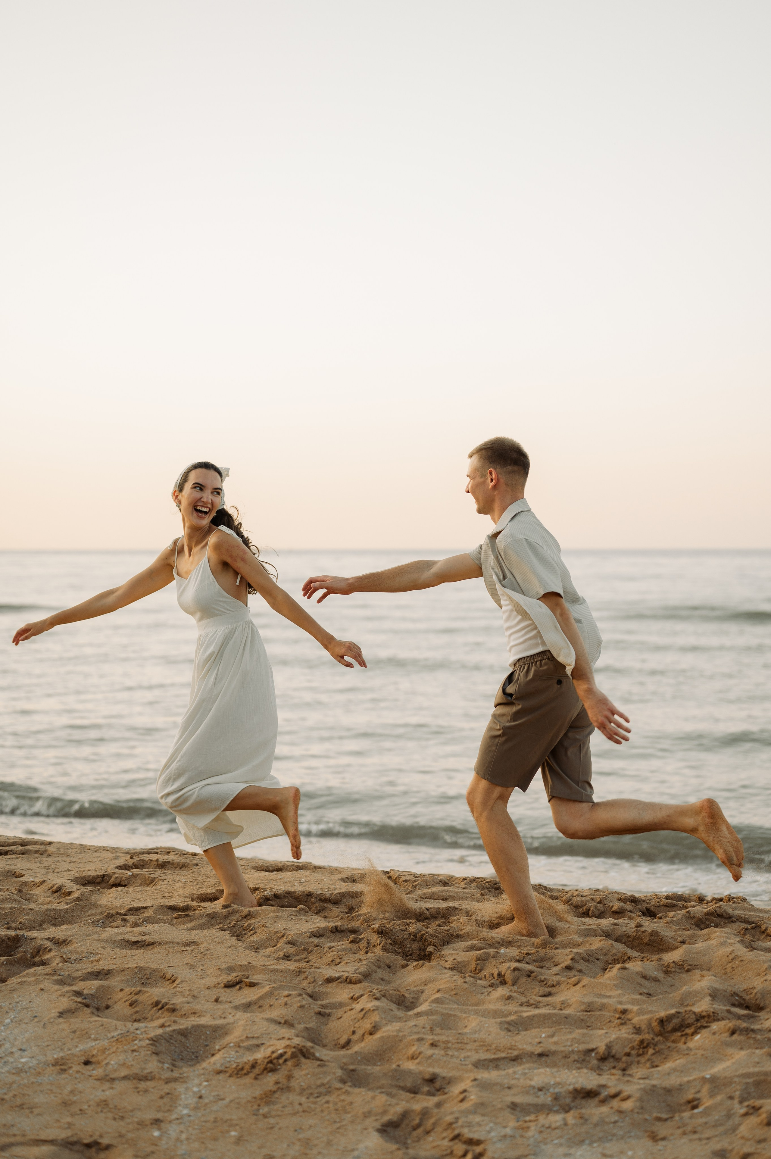 Предсвадебная съёмка на море🌊. Свадебный и семейный фотограф в Краснодаре Алина Мельник