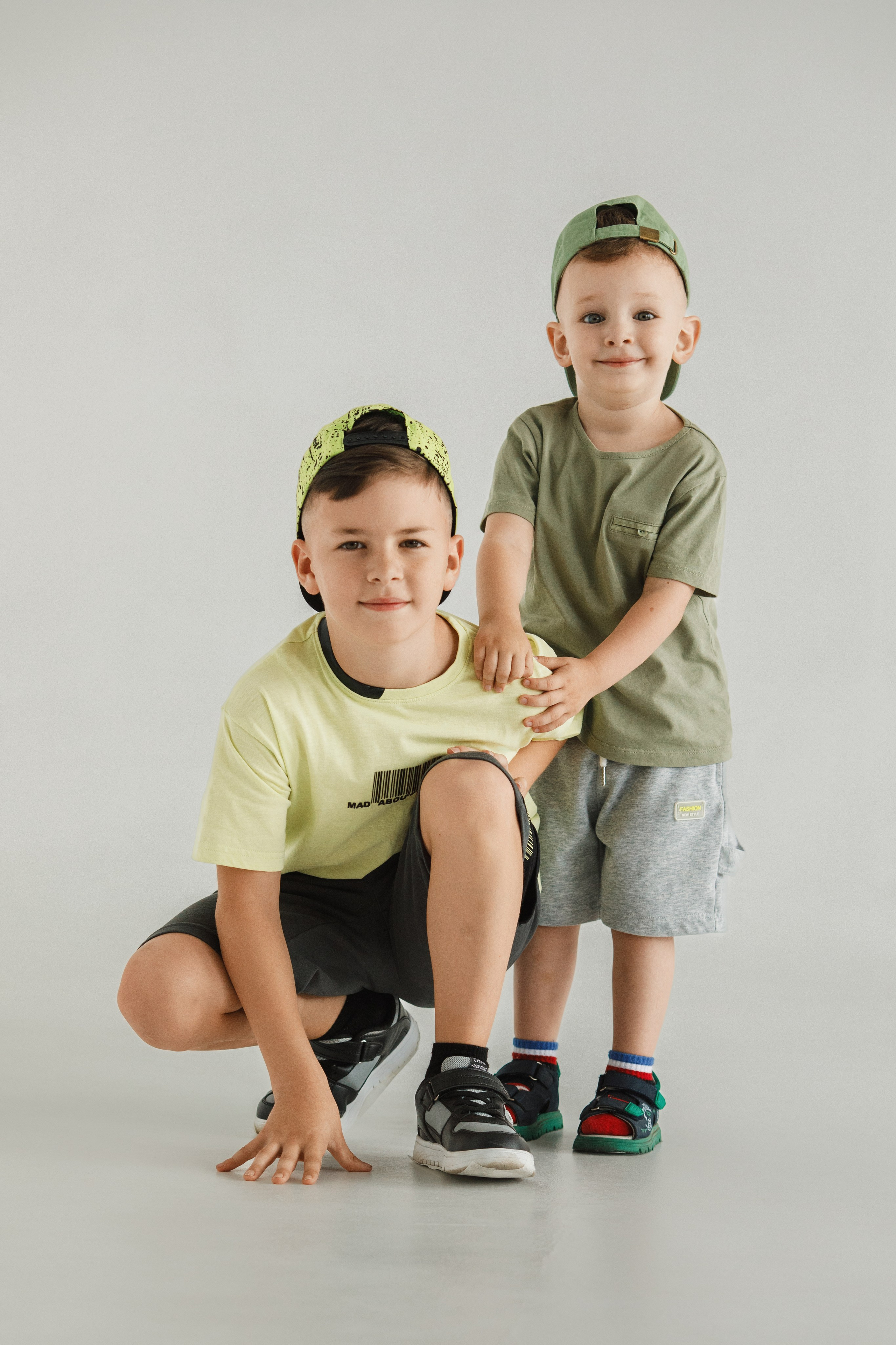 Семейная фотосессия с бенто-тортом. Фотограф во Владикавказе Юрий Геворгизов