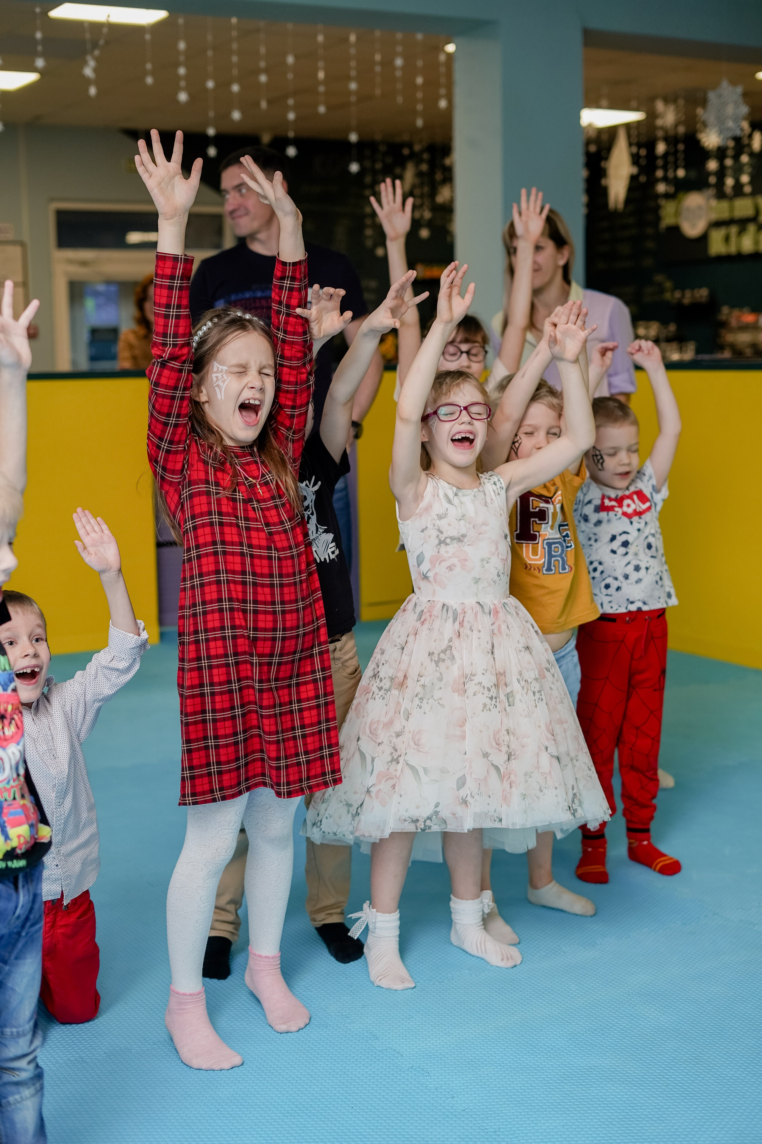 Праздники и дни рождения. Студия детской фотографии CHIK STUDIO