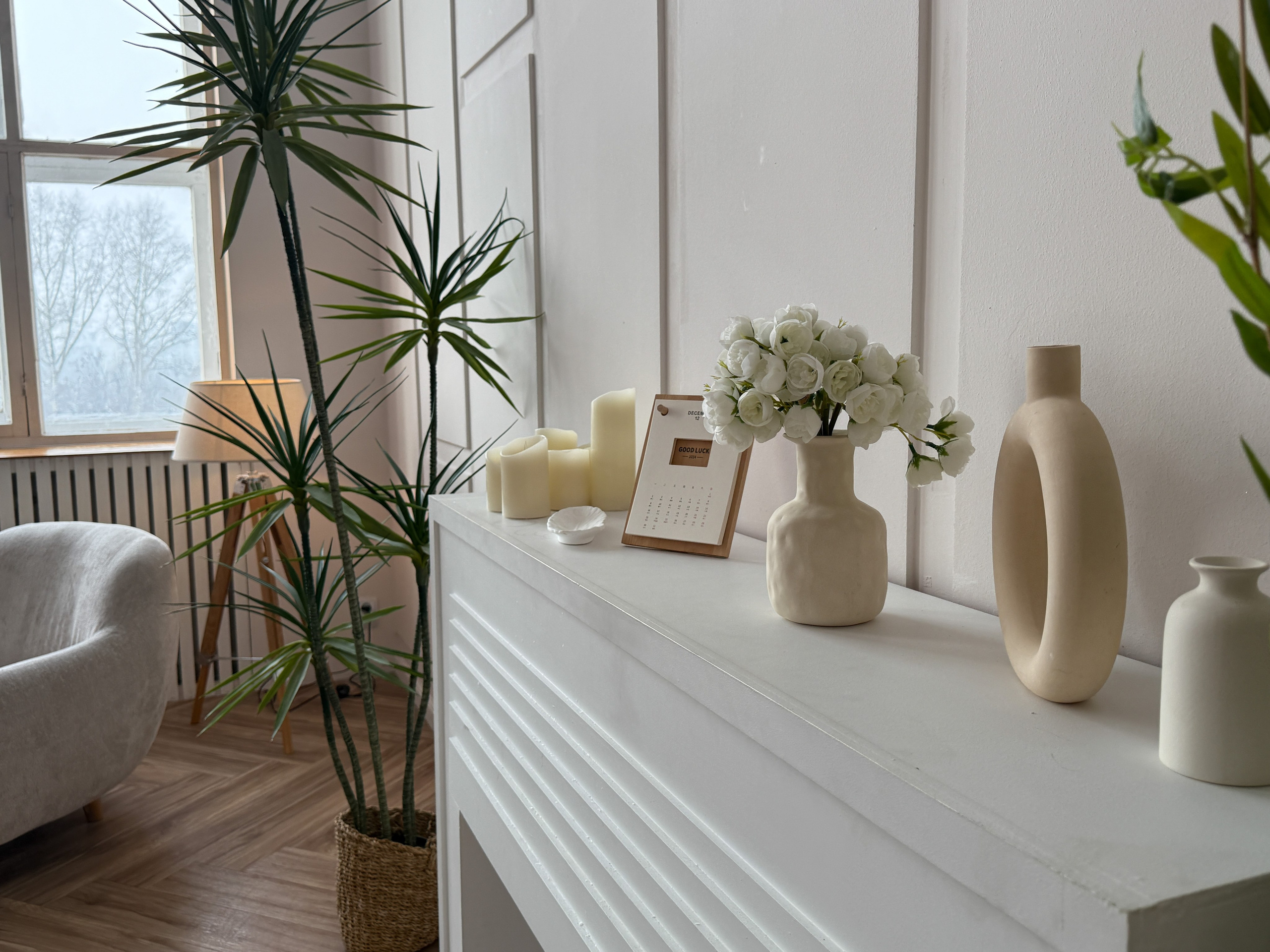 Белый (студия Ван Рум). Фотограф г. Хабаровск. Семейные и индивидуальные съёмки