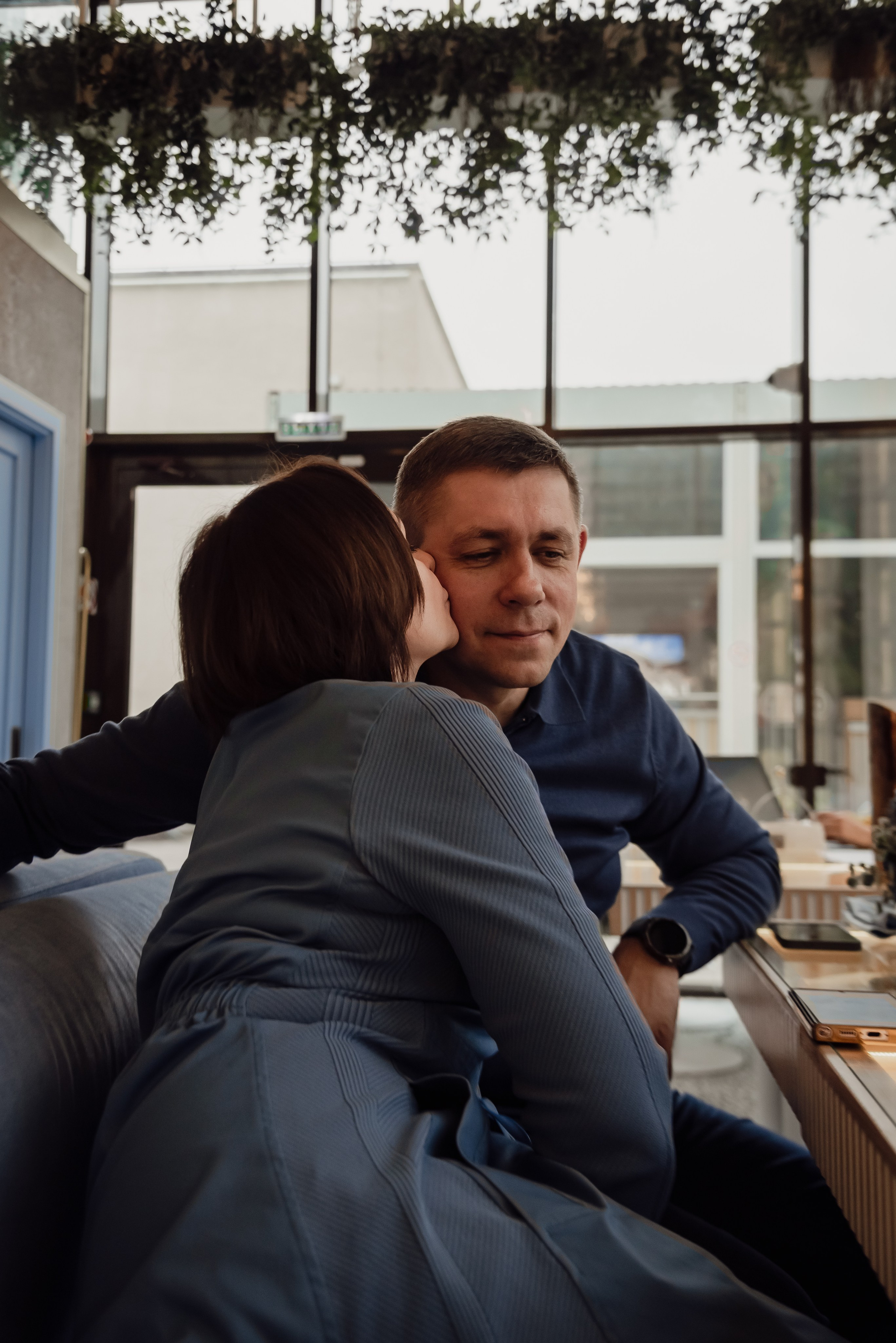 Камерная свадьба ВДНХ. Свадебный фотограф в Москве Анна Сдобнова