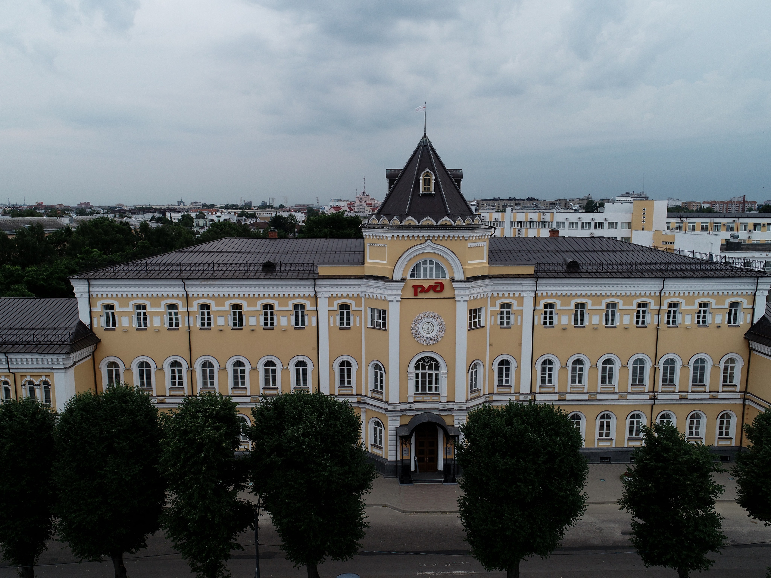 Аэросъёмка в Ярославле дрон квадрокоптер — портфолио Грибов Медиа. Фото и видеосъёмка в Ярославле | Грибов Медиа контент студия  — от 2500 ₽/час