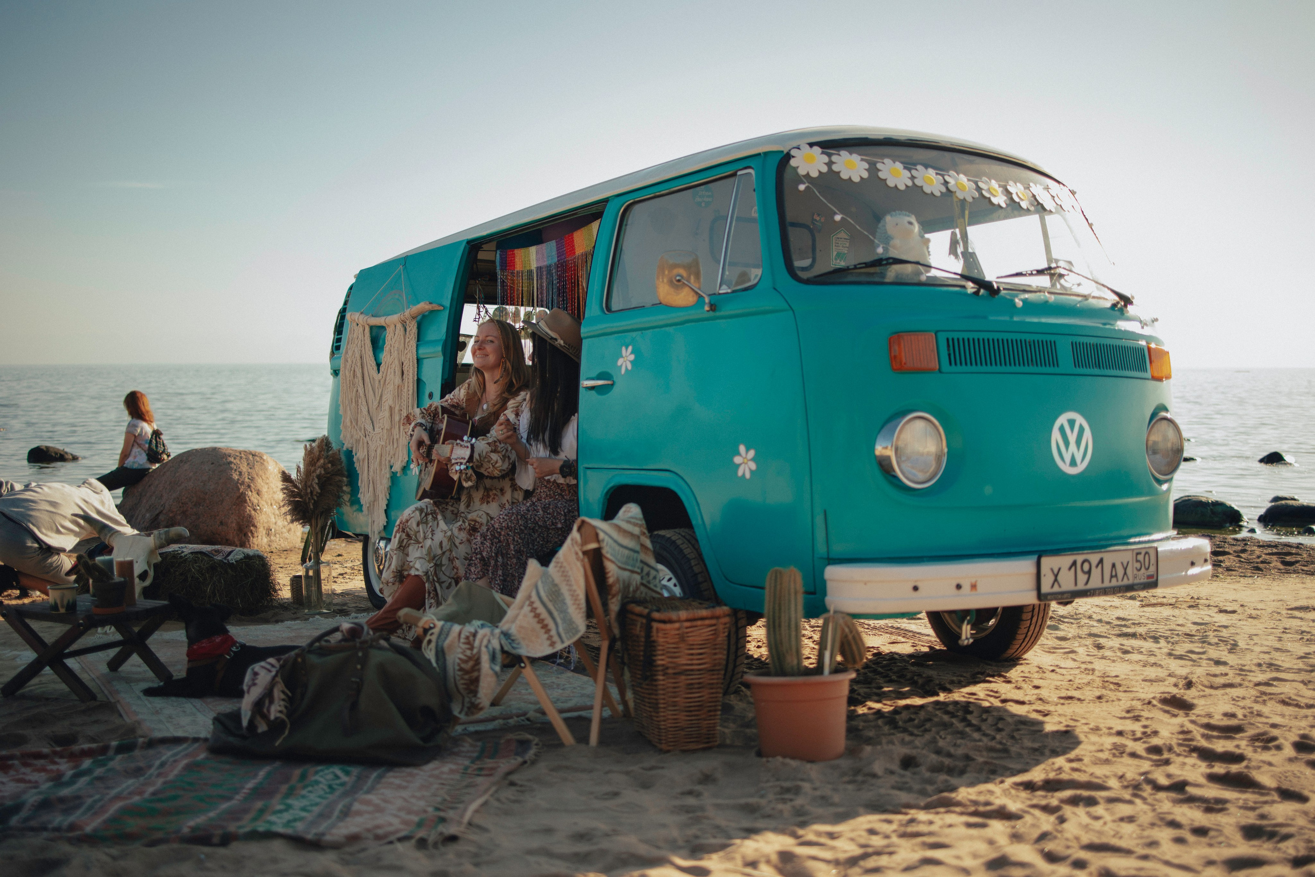 Фестиваль Hello Camper закрытие 2023. Репортажный и портретный фотограф в Санктпетербурге. Видиосъемка мероприятий в Санкт-Петербурге