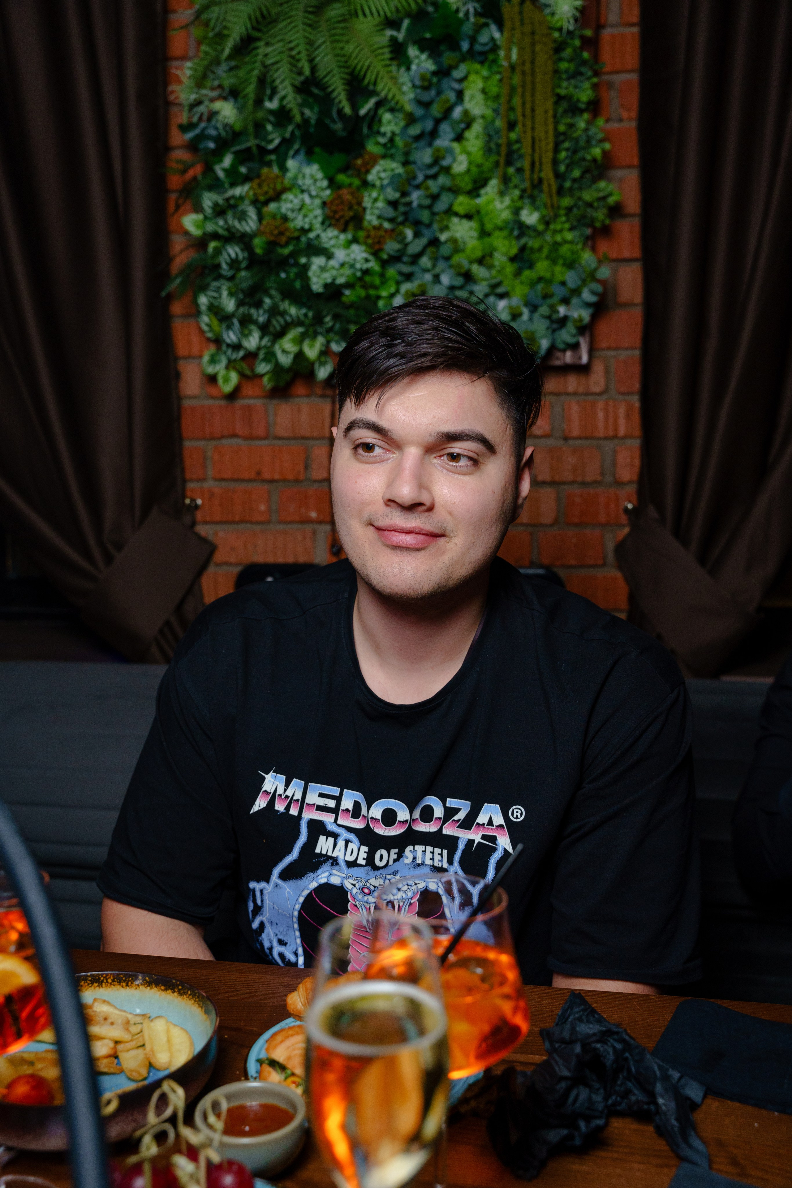 Crypto Summit 2024 After Party в SMOKE DOG. Репортажный фотограф Москва Сергей Дружинин