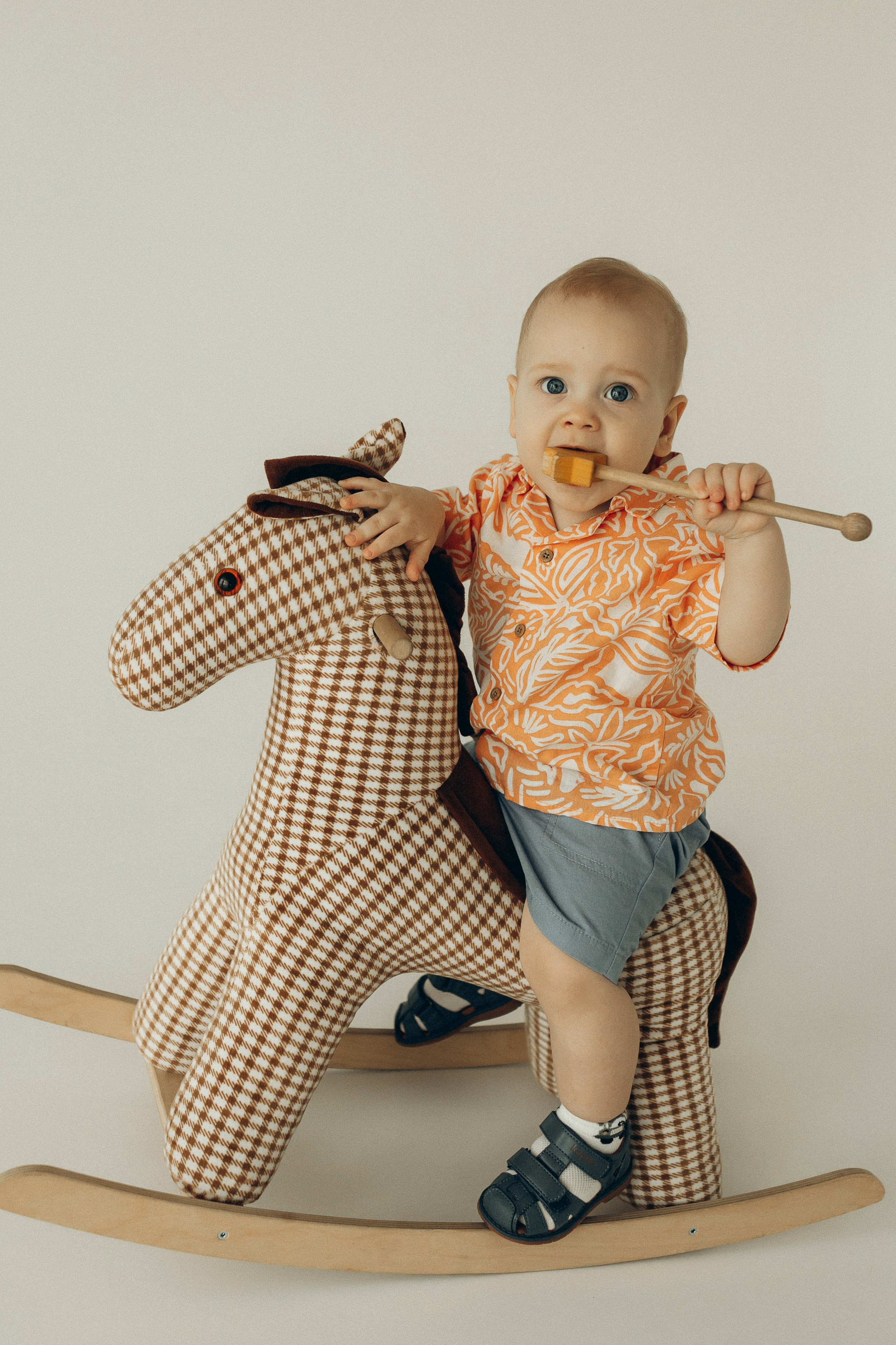 Оля, Кирилл, Каролина и Дима. Семейный фотограф и детский фотограф в Волгограде Алеся Бутакова — дет