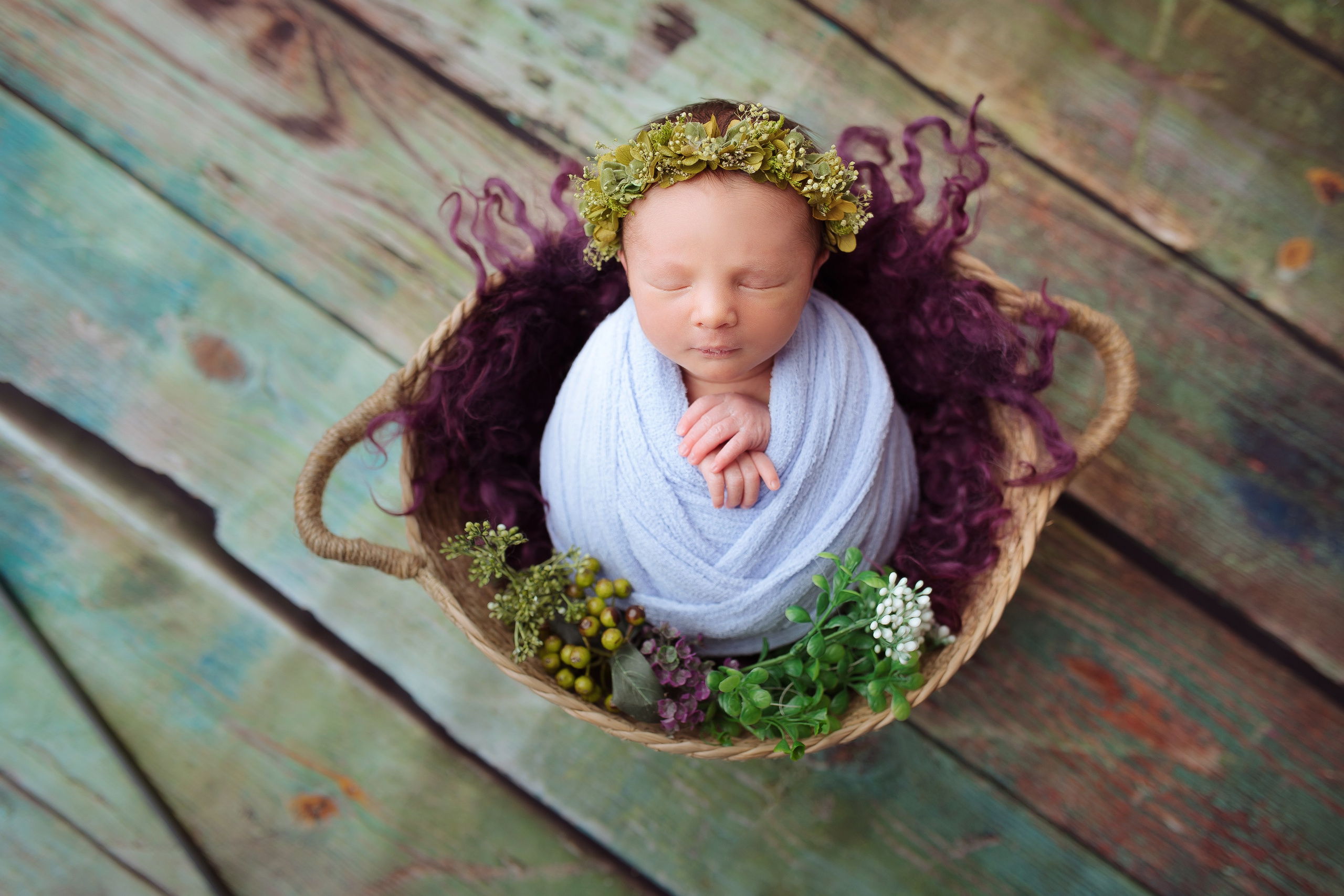 Новорожденные. Детский фотограф новорожденных Москва. годики под ключ. своя студия