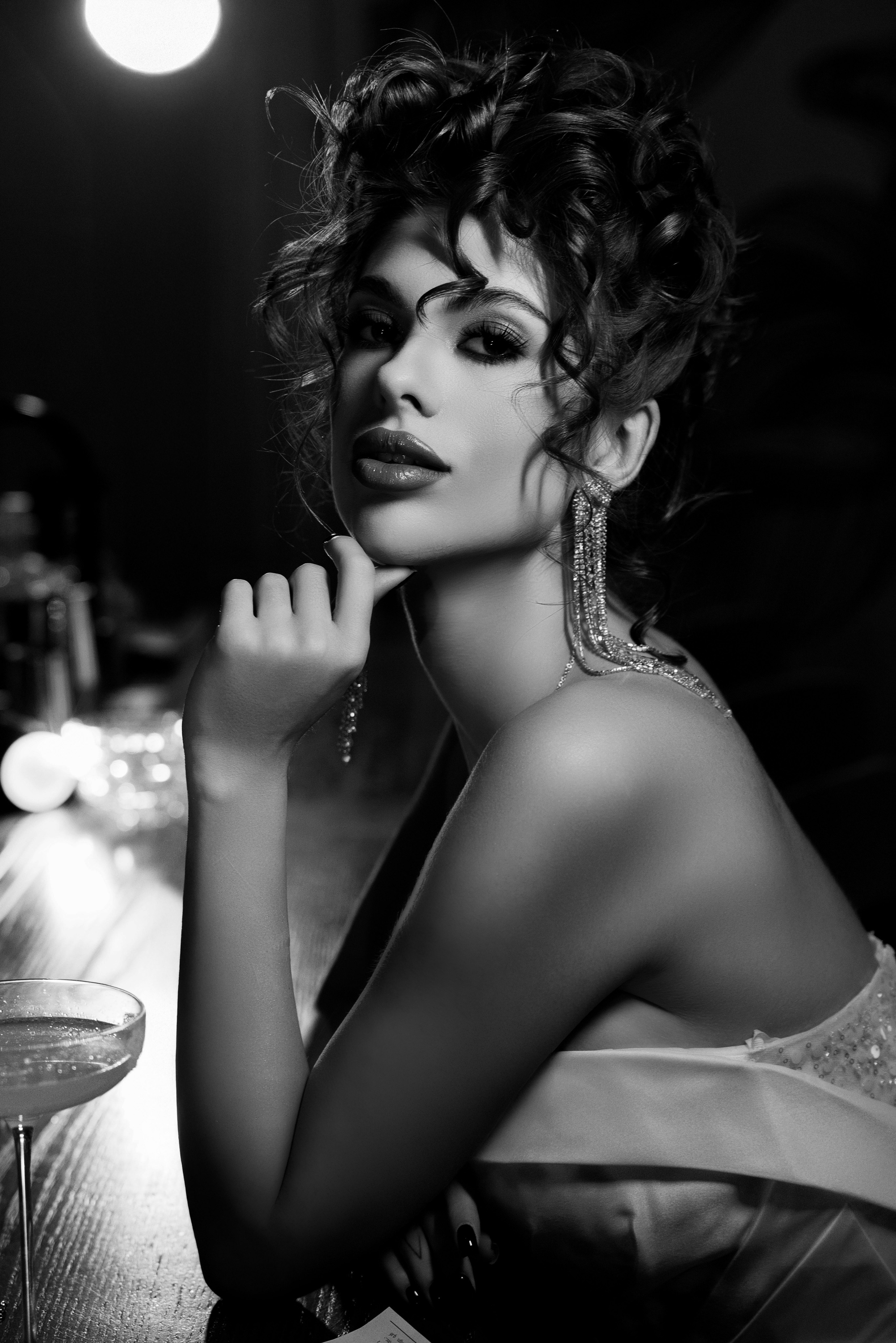 Свадебная серия в баре. Свадебный и семейный фотограф  во Владивостоке Ольга Украинец