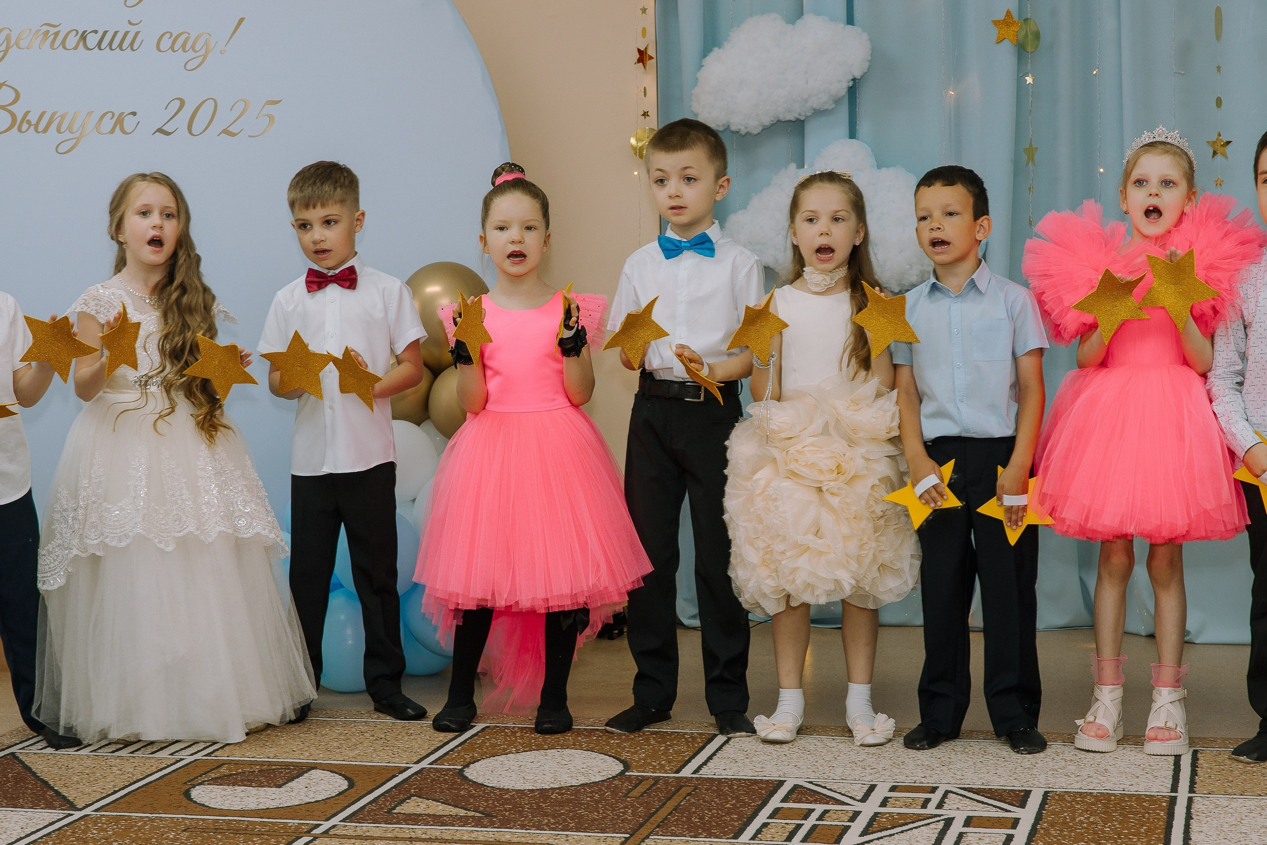 Выпускной в ДС -29. Выпускные альбомы Натальи Бутко: Новороссийск, Анапа, Геленджик