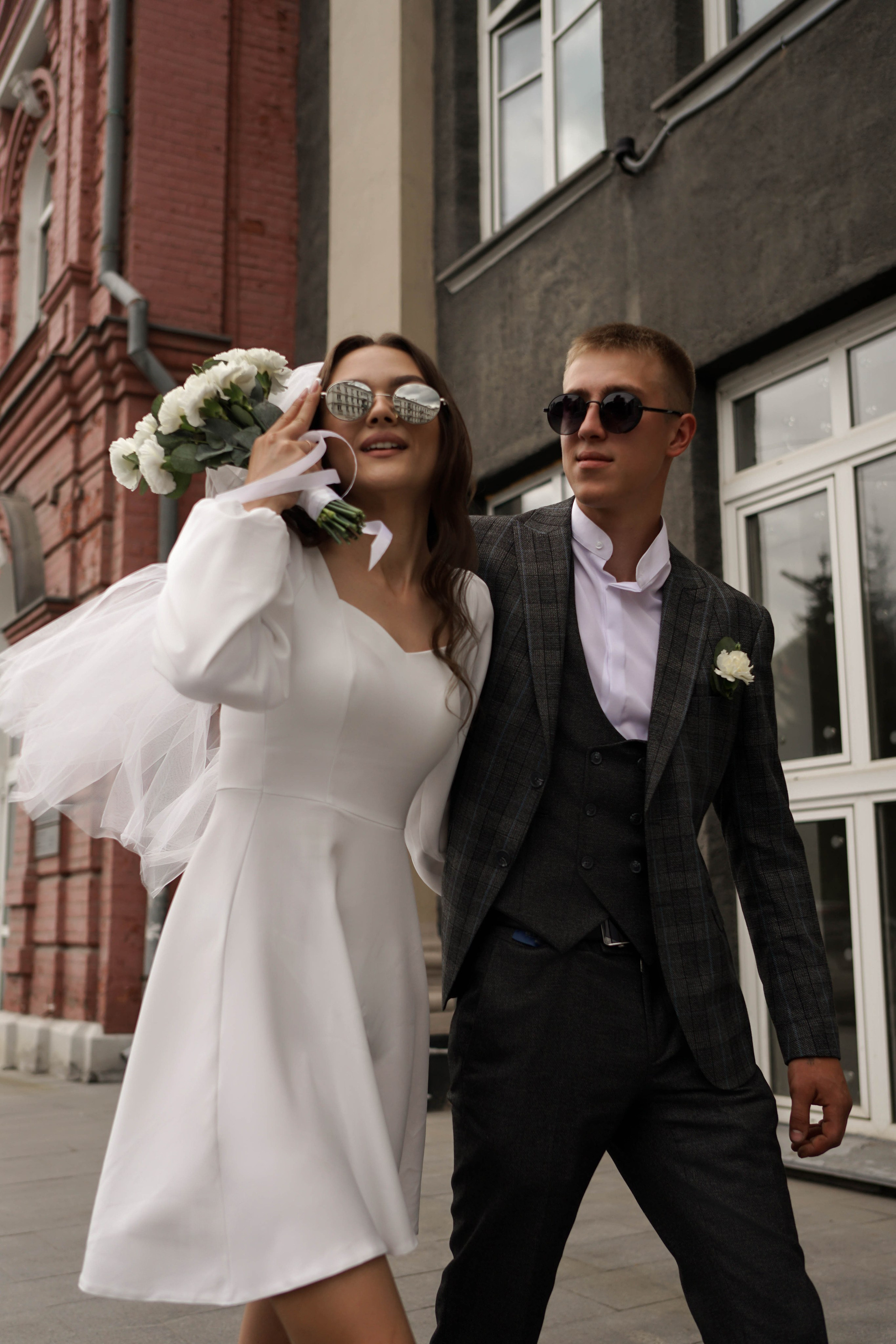 Марина и Андрей: регистрация, прогулка и банкет. Фотограф в Иркутске