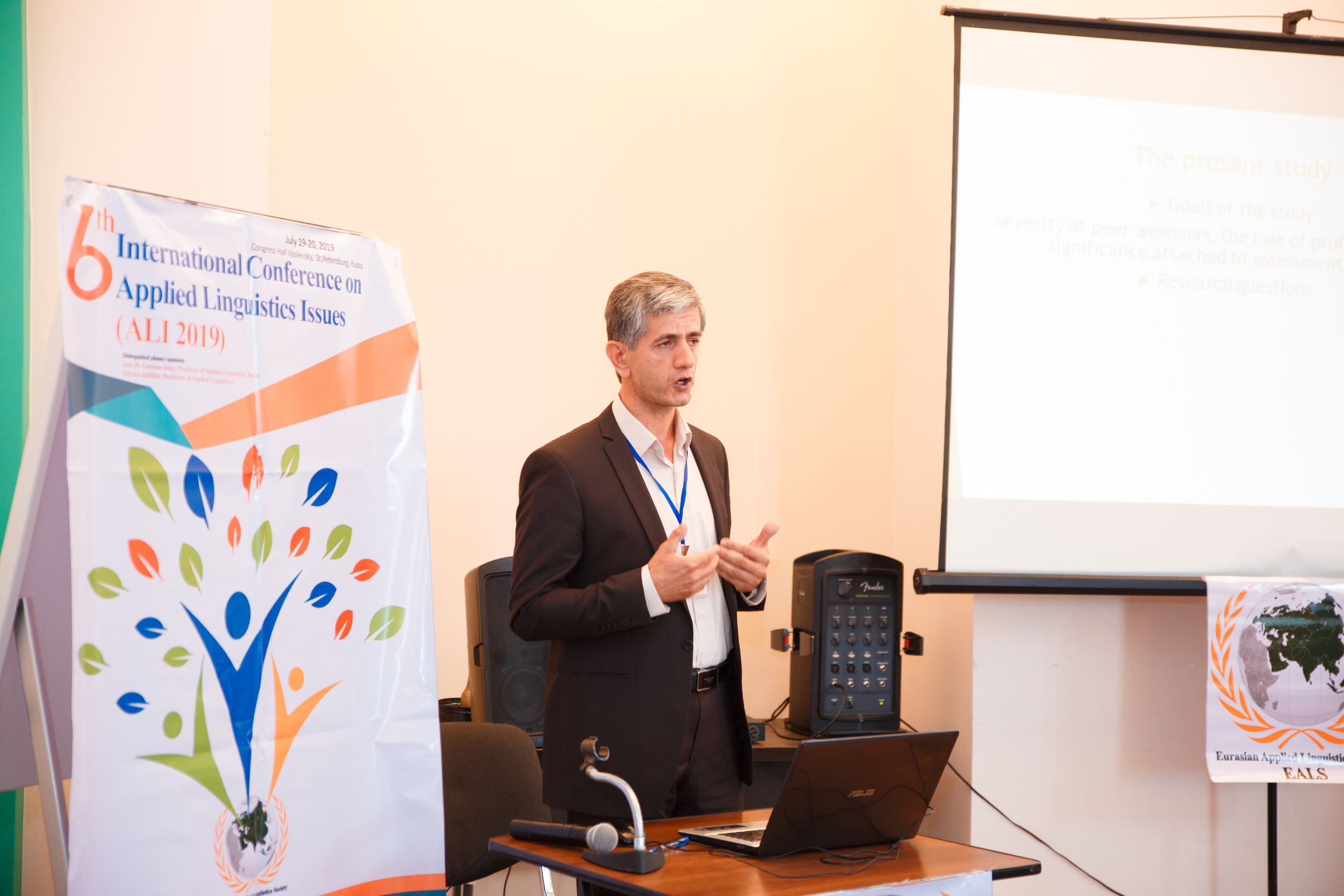 Конференция иностранных языков. Портретный и репортажный фотограф Марина Кузьмина