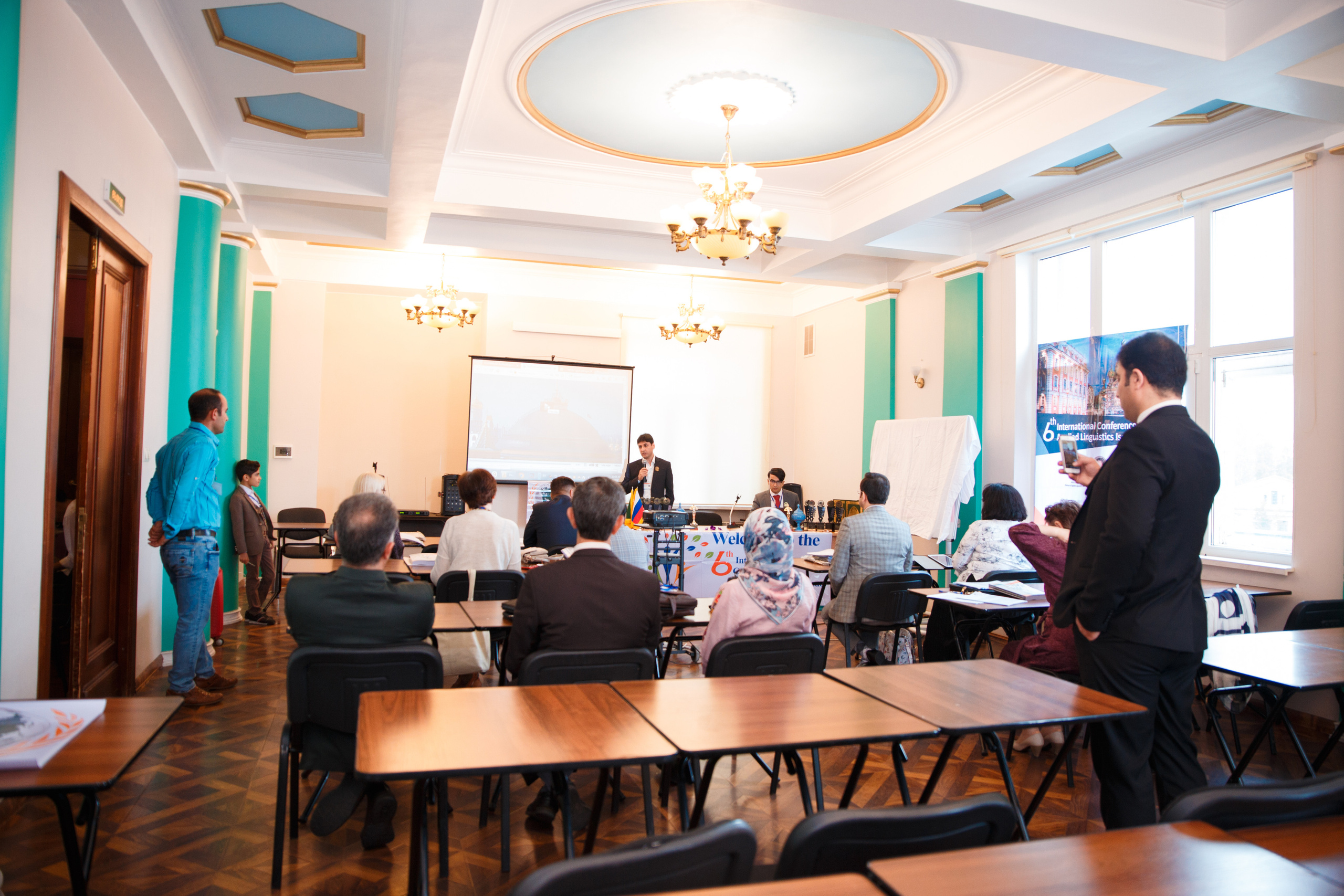 Конференция иностранных языков. Портретный и репортажный фотограф Марина Кузьмина