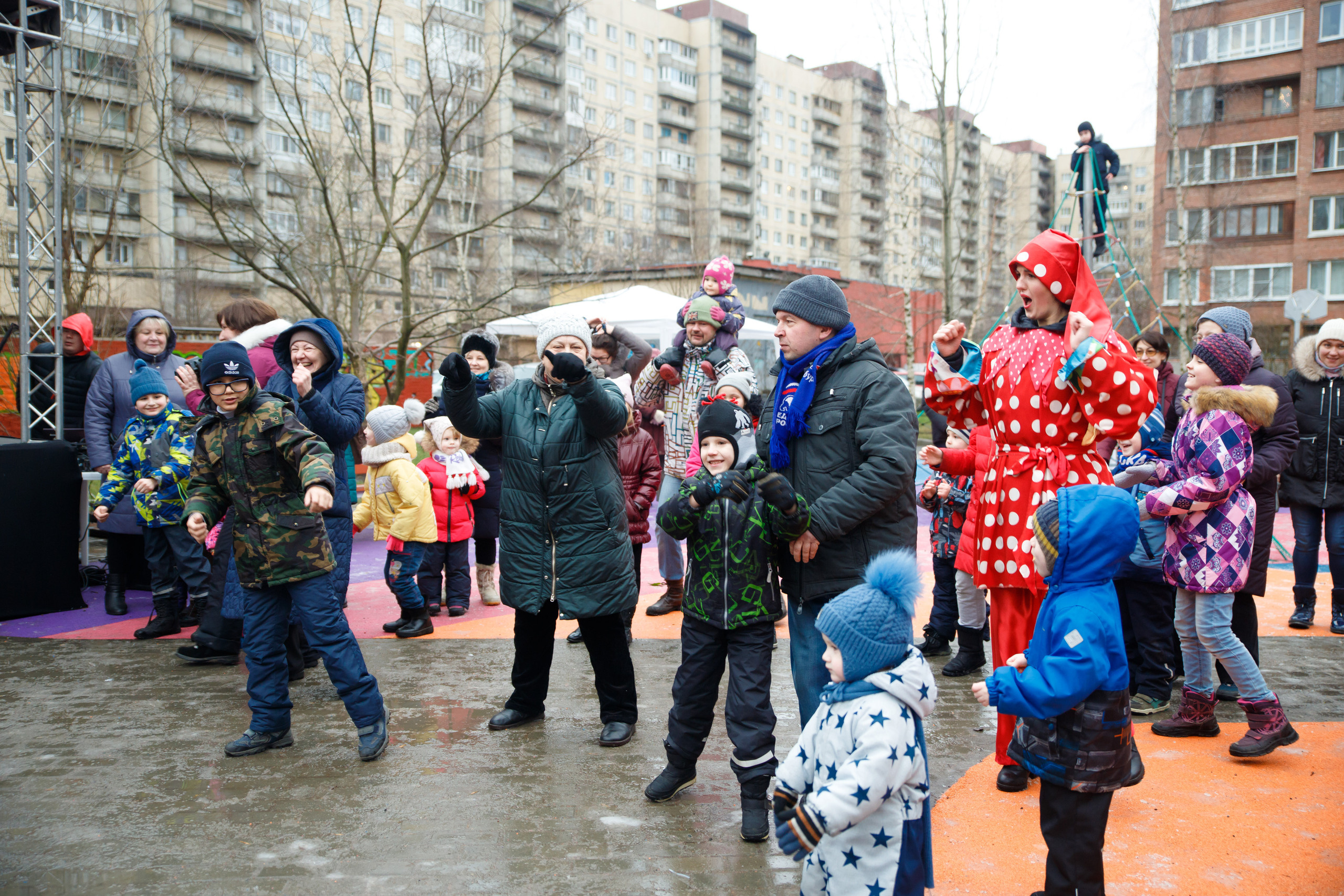Встреча Рождества в Невском р-не г. СПб. Портретный и репортажный фотограф Марина Кузьмина