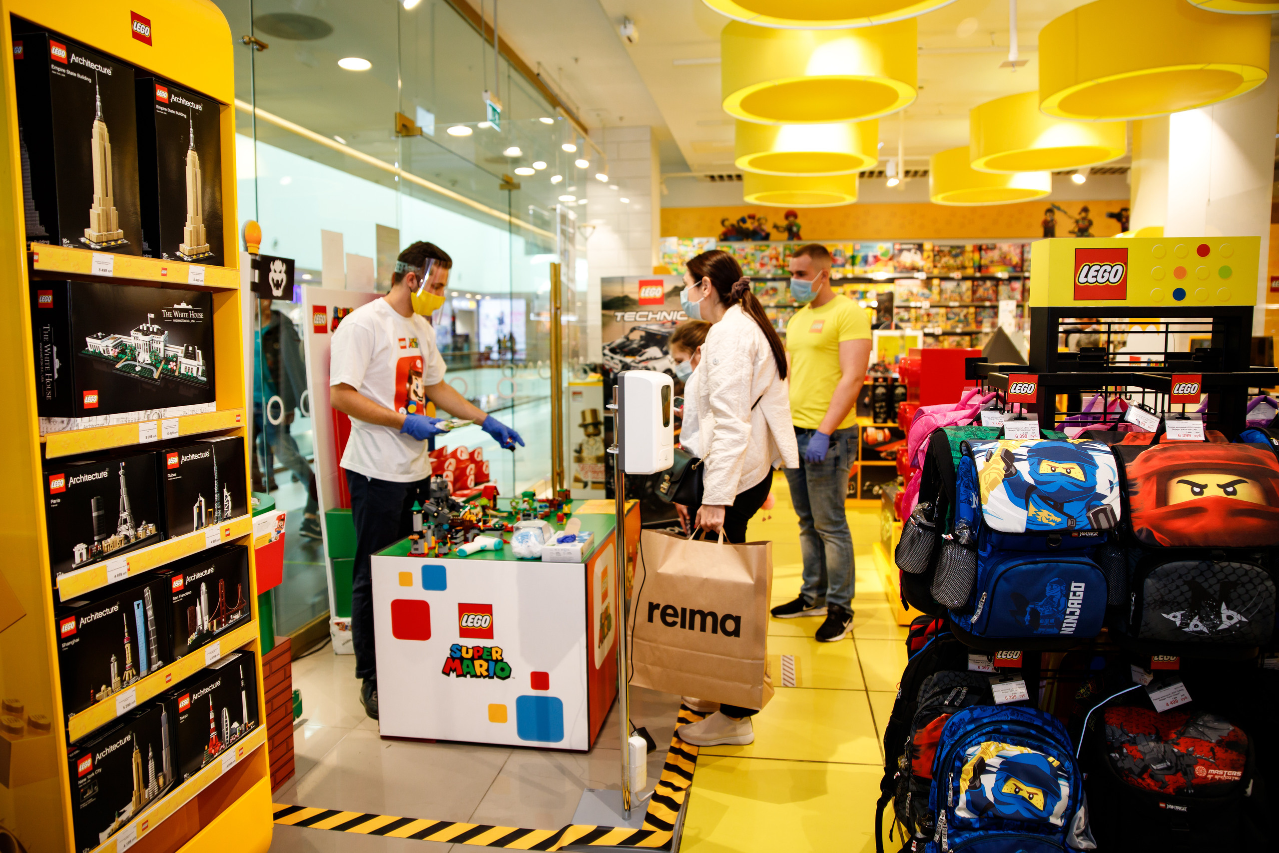 Lego Mario. Портретный и репортажный фотограф Марина Кузьмина