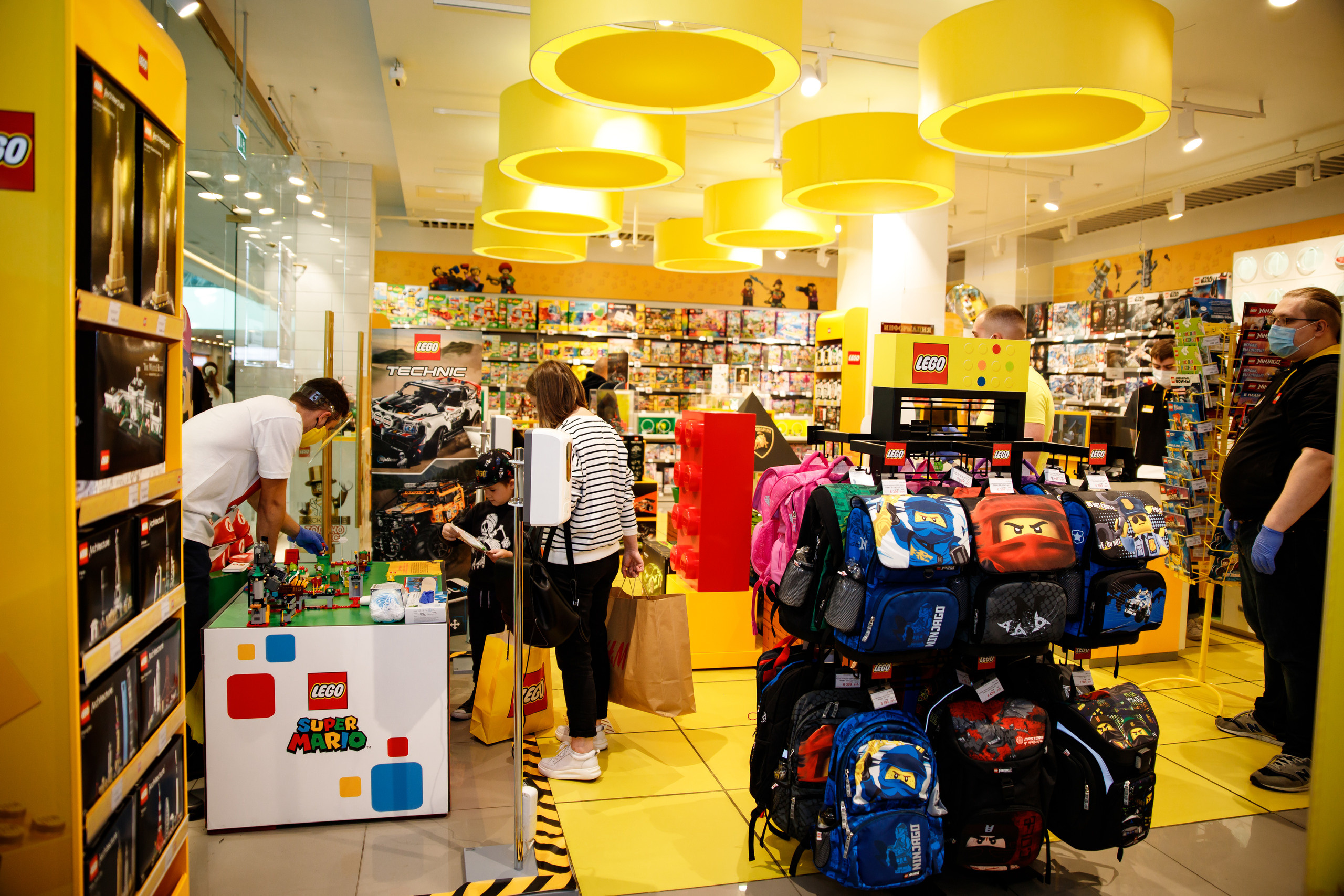 Lego Mario. Портретный и репортажный фотограф Марина Кузьмина