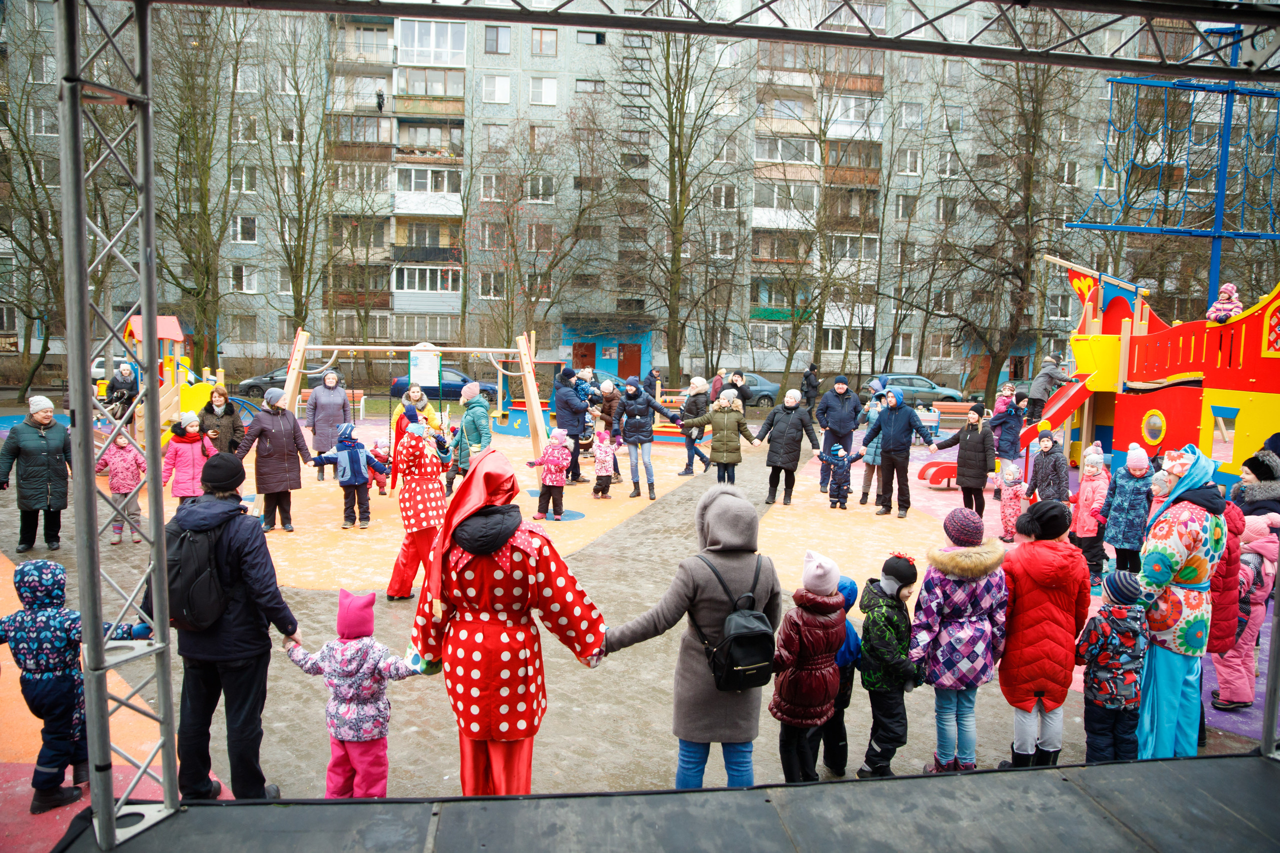 Встреча Рождества в Невском р-не г. СПб. Портретный и репортажный фотограф Марина Кузьмина