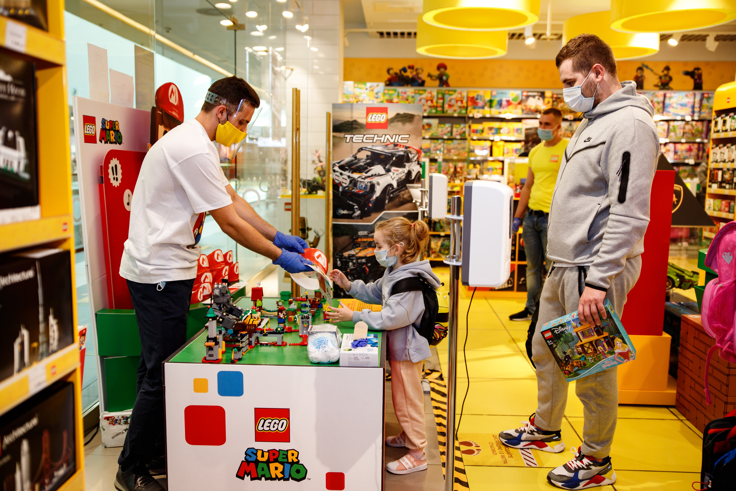 Lego Mario. Портретный и репортажный фотограф Марина Кузьмина